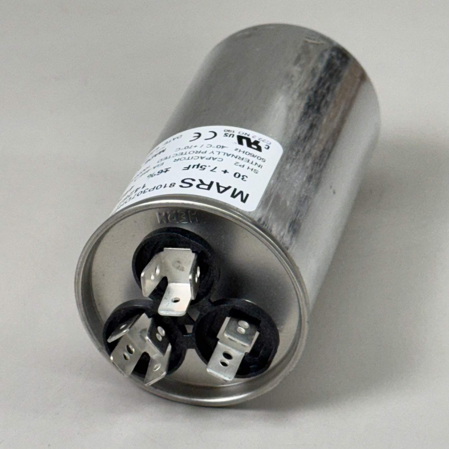 MARS Motor Run Capacitor Round 430/7.5 MFD 440/370 VAC Dual Voltage Rated 14282