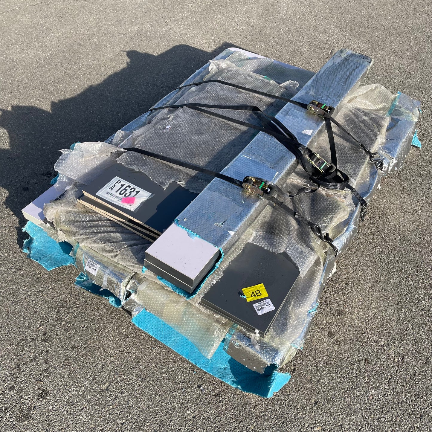 ZA@ Pallet of MIXED Disassembled Table Dark Grey (AS-IS)