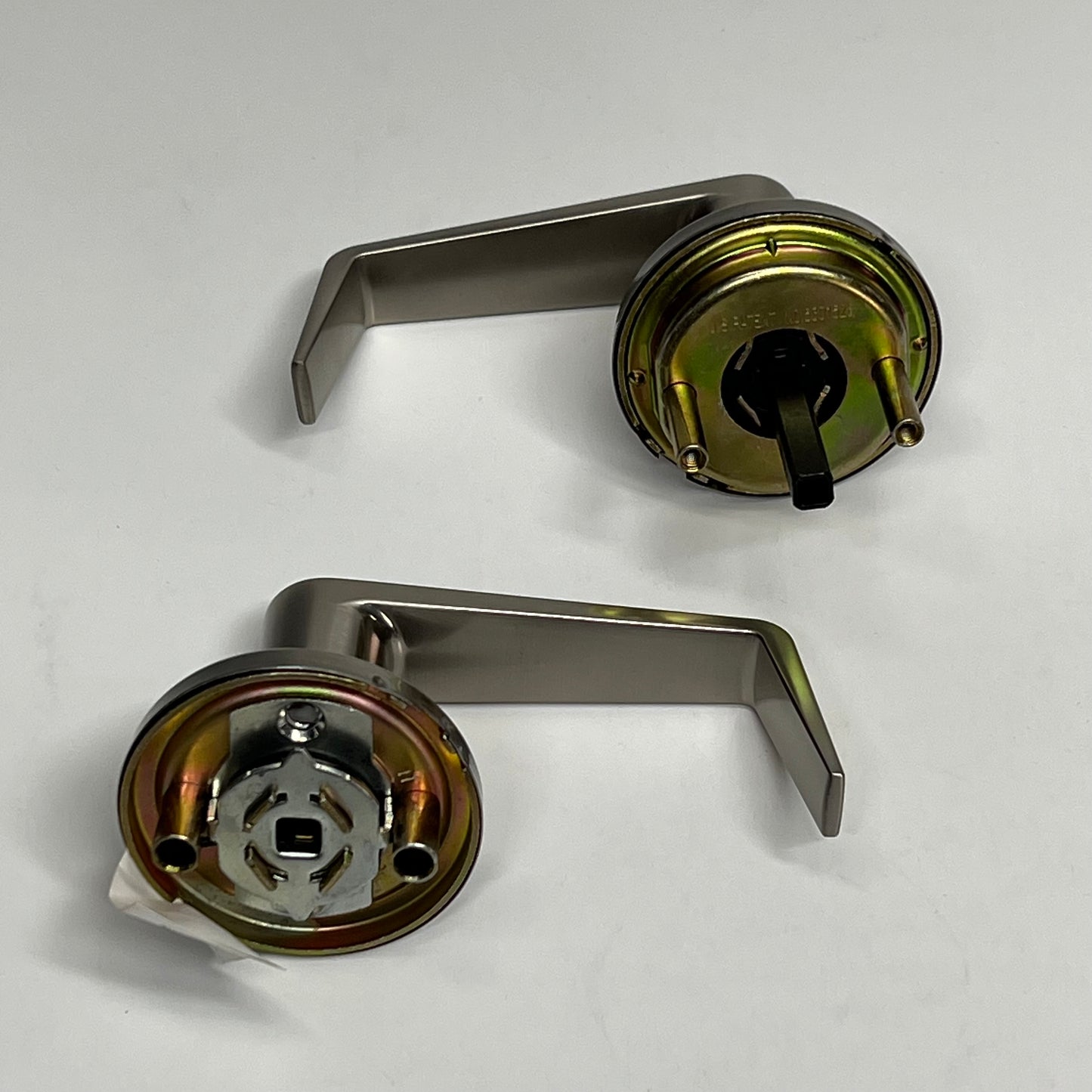 KWIKSET Kingston Passage Lever Fits 1-3/8" To 1-3/4" Satin Nickel 97210-002