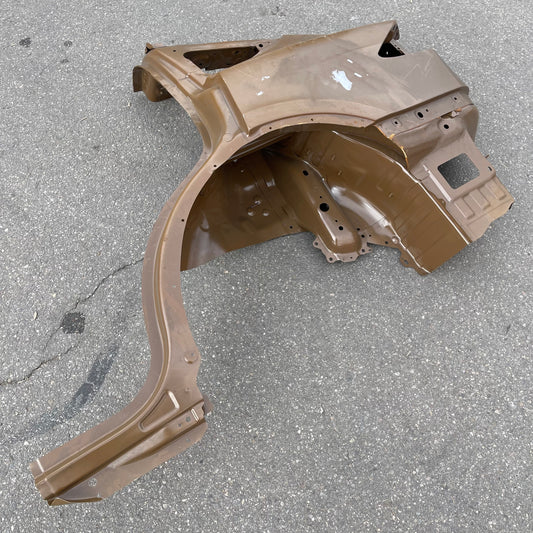 ZA@ Pallet of TESLA Model X Plaid Rear Left Complete Quarter Panel Assembly Brown 1647319-SO-A (AS-IS)