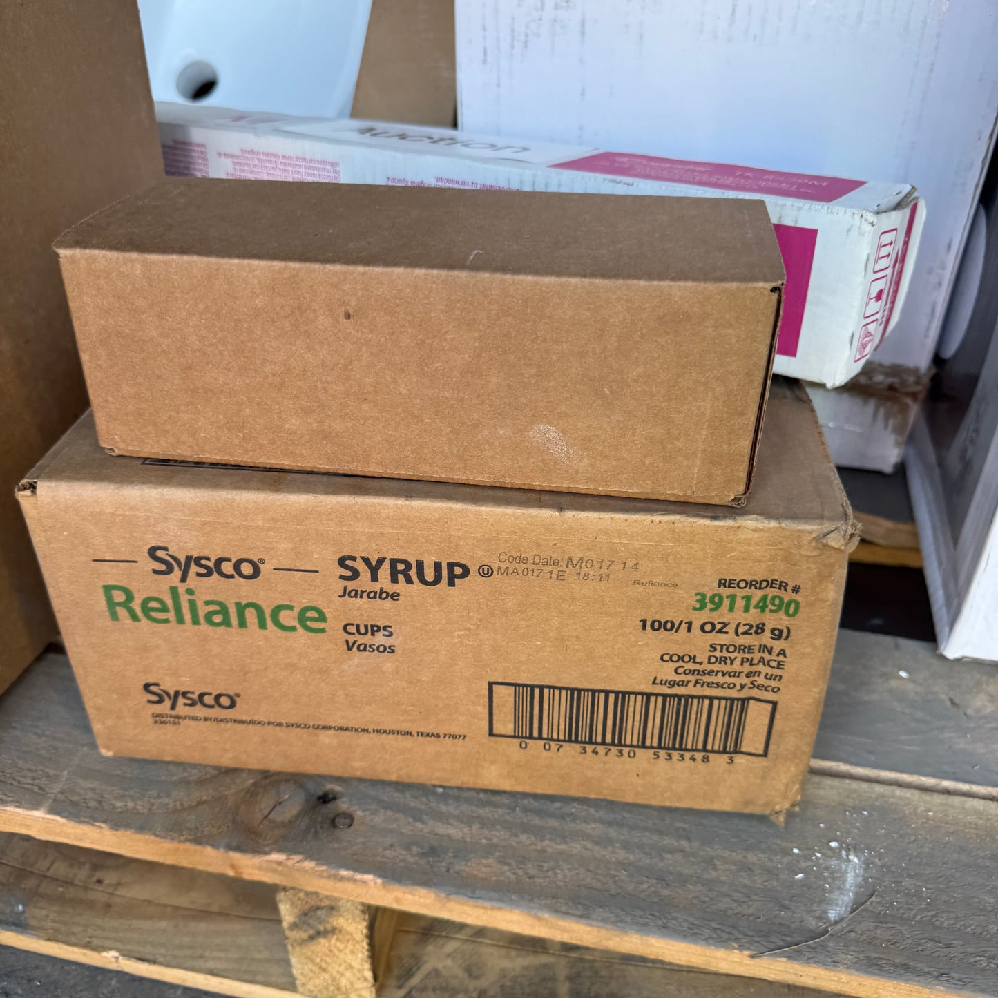 ZA@ Pallet of MIXED Rubber Trim, Currency Straps, Toilet Seat Covers, Automotive, Lighting, Honda Genuine Parts, Sink, Toner, Marking Paint,Syrup & MORE! (AS-IS)
