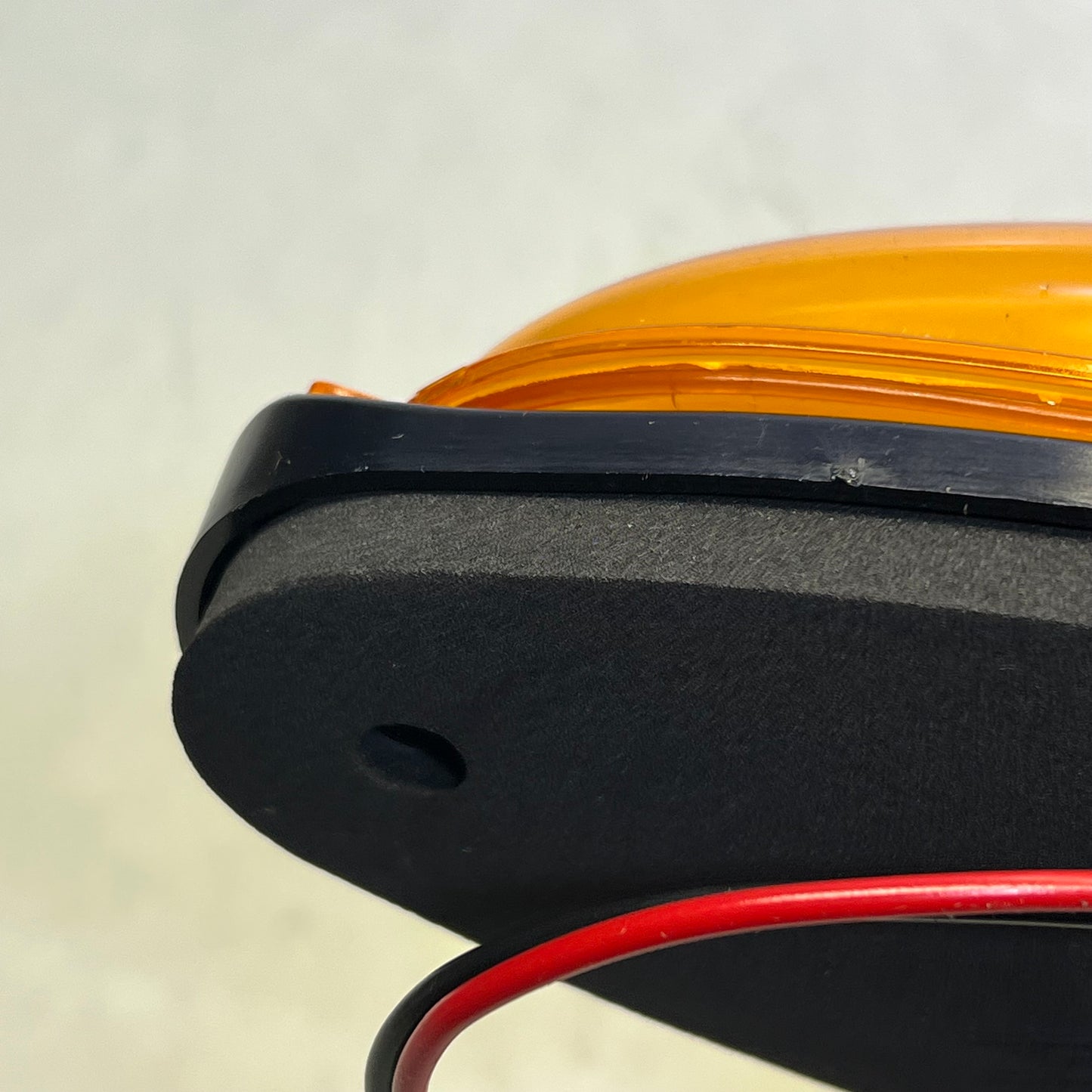 TRUCK LITE Freightliner LED Roof Marker Lamp Screw Mount Orange A06-36925-000