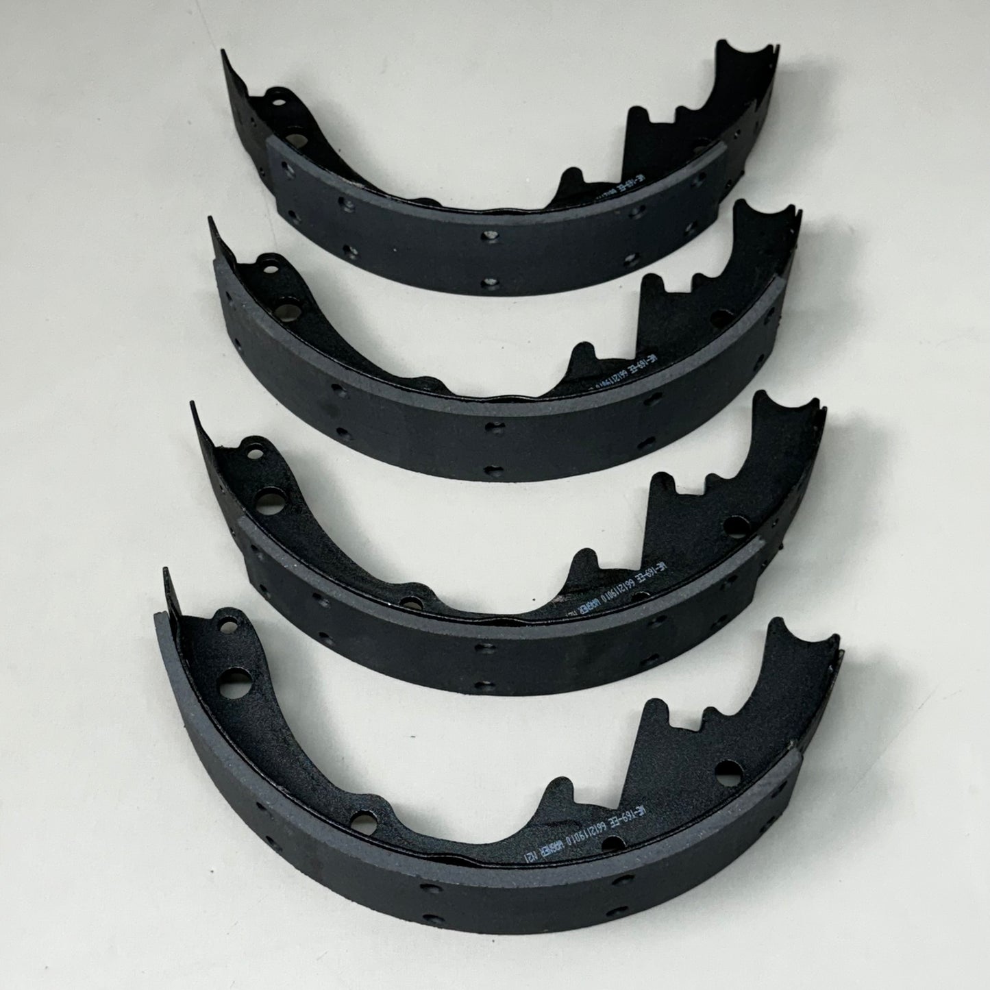 WAGNER QS Ceramic Disc Brake Shoes Set 10 1/2" x 5 1/2" Black Z280R