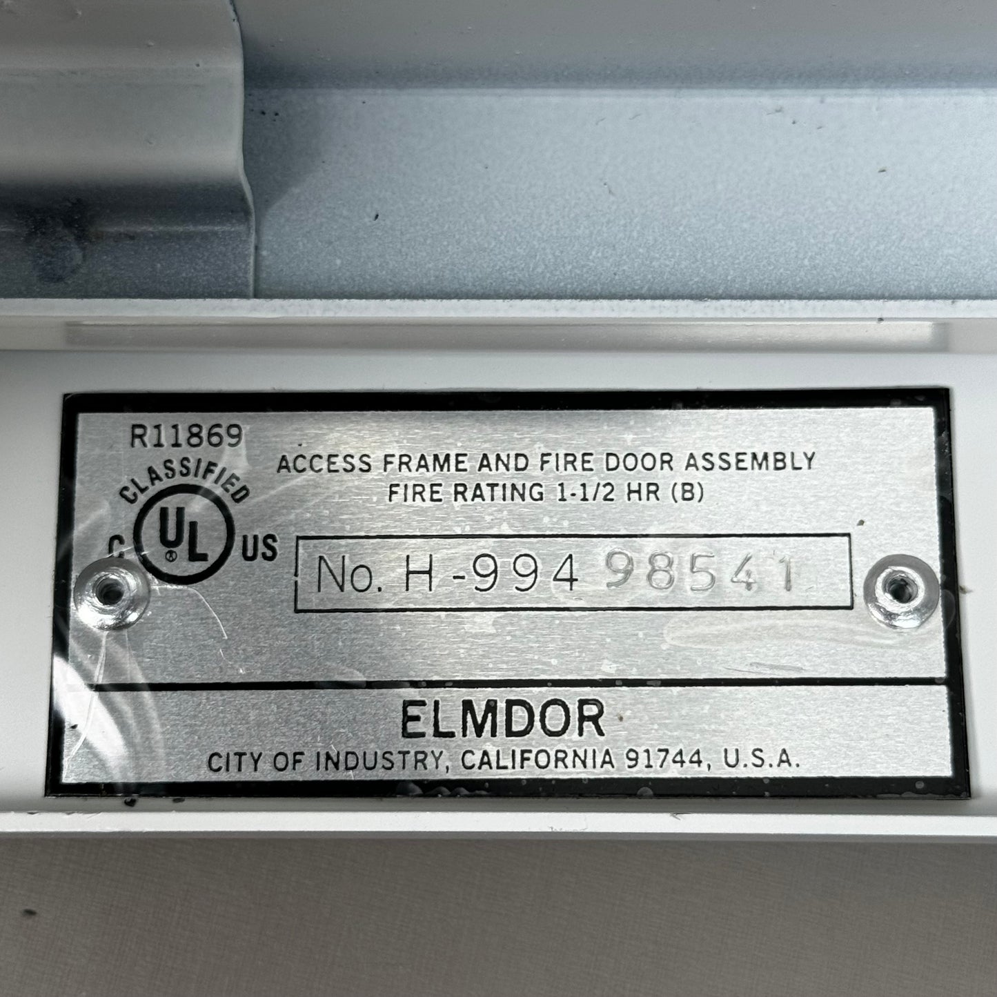 ELMDOR Fire Rated Metal Access Door & Frame w/ Cylinder Lock 24x24 FR24X24PC-CL