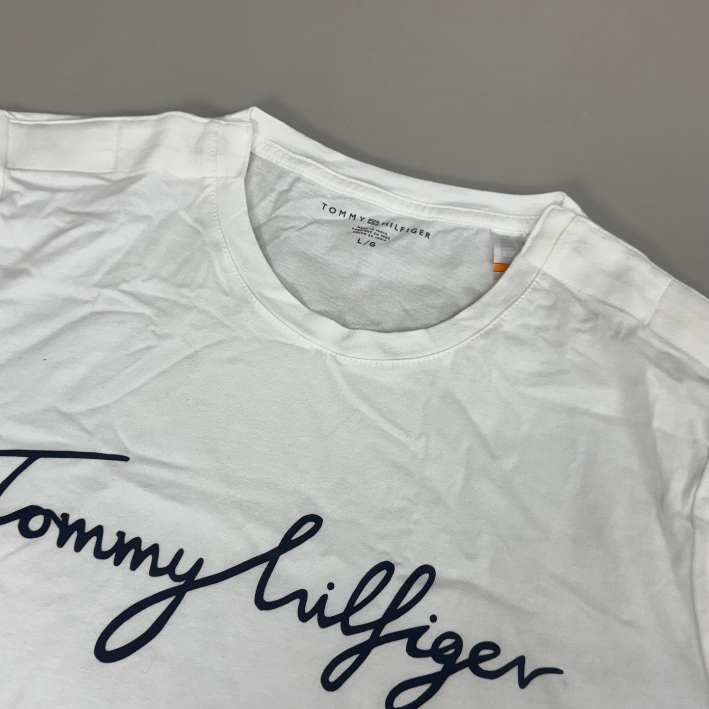 TOMMY HILFIGER Adaptive Short Sleeve Magnet Button T-Shirt White Women's SZ L Signature (New Other)