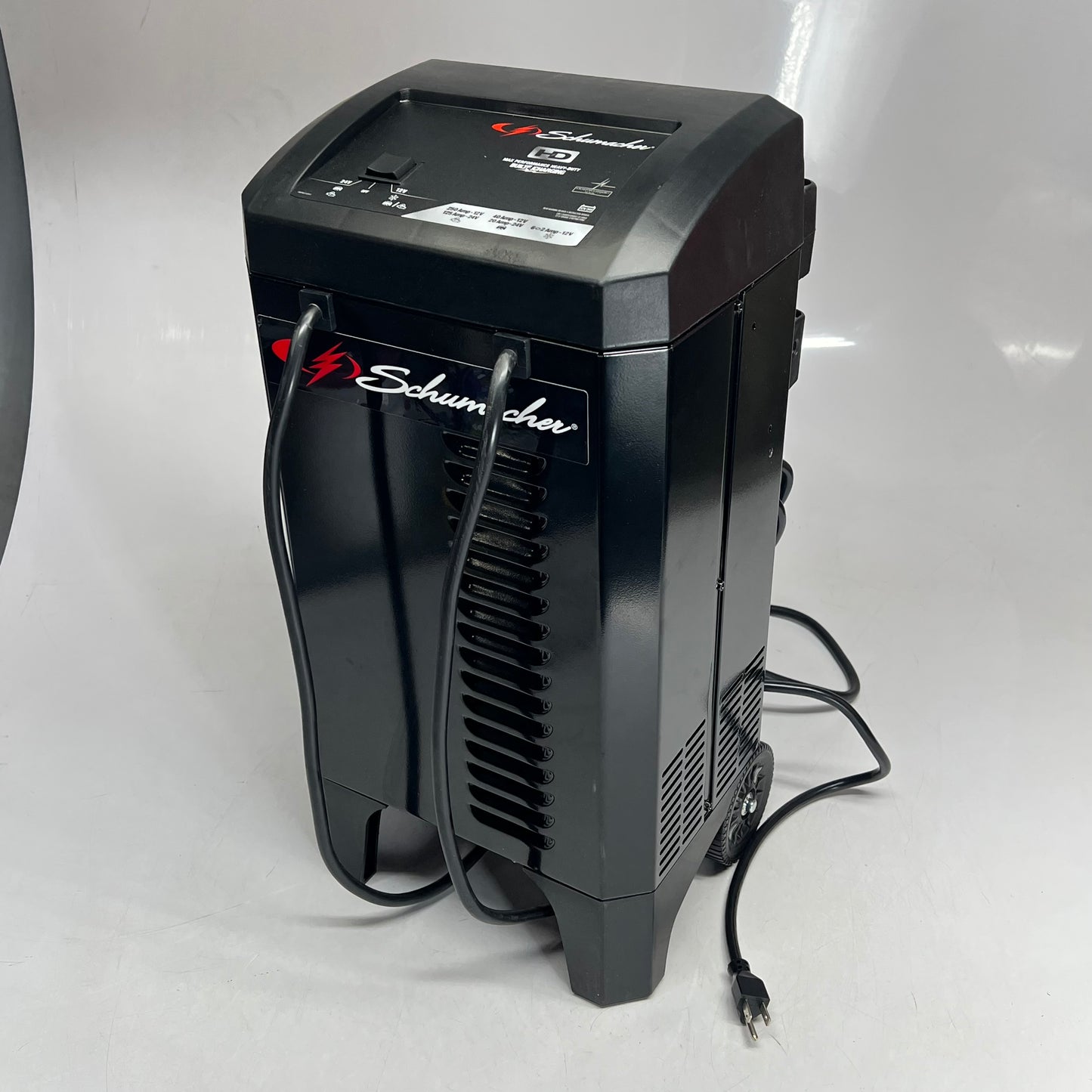 SCHUMBACHER Heavy Duty Wheeled Battery Charger 12/24 Volt 6-2/40/250 Amp SC1352