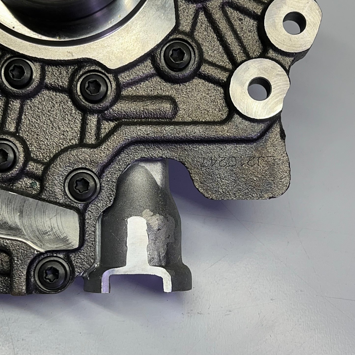 FORD GENUINE OEM Oil Pump Assembly 9L8Z 7A103J