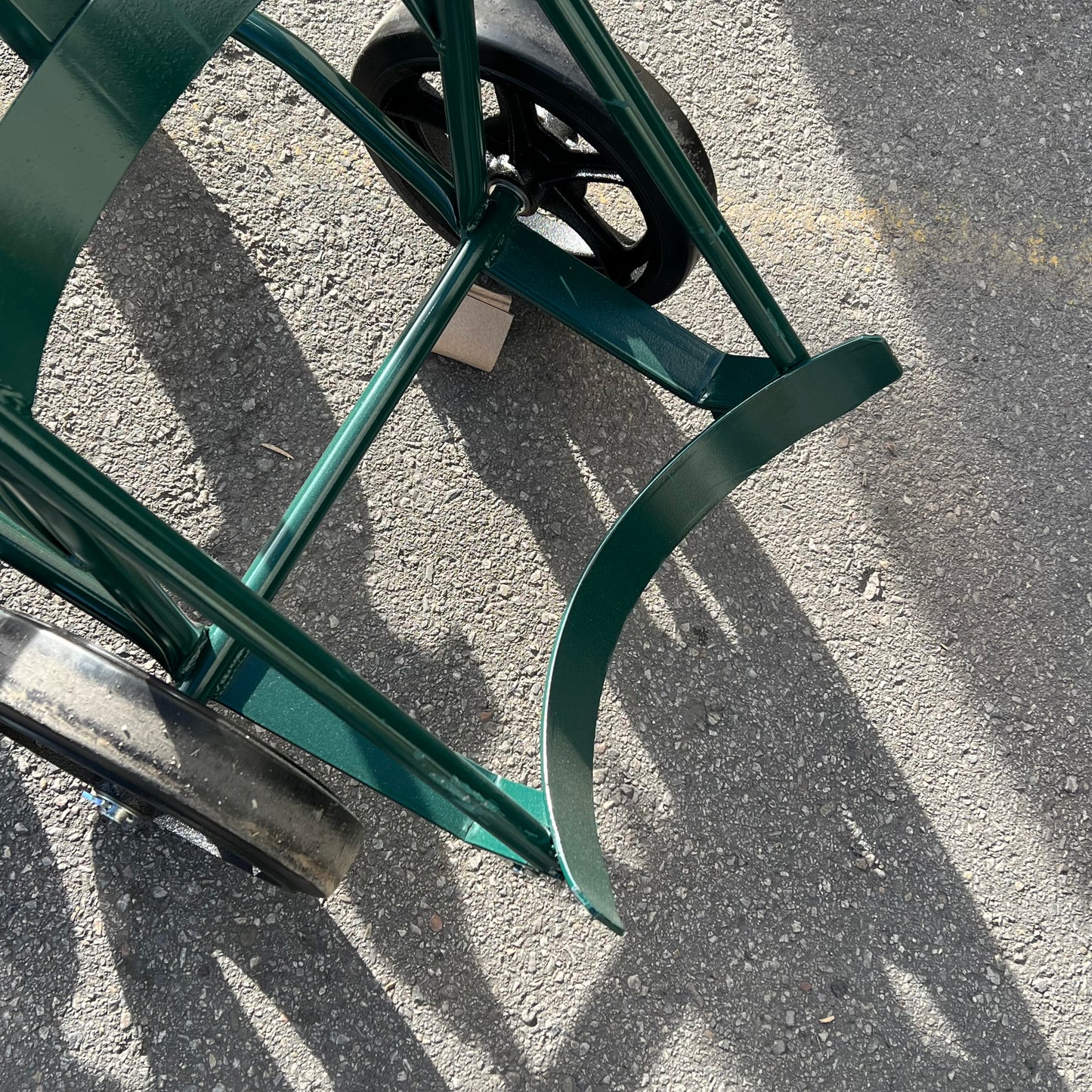 HARPER TRUCKS Series 650 Cylinder Truck Holds Up To 20" Dia Green 65050-51