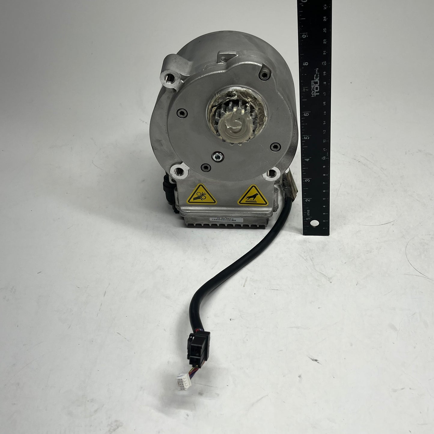 NIDEC 3 Phase Brushless Permanent Magnet Gearmotor 73W Output 600-02000