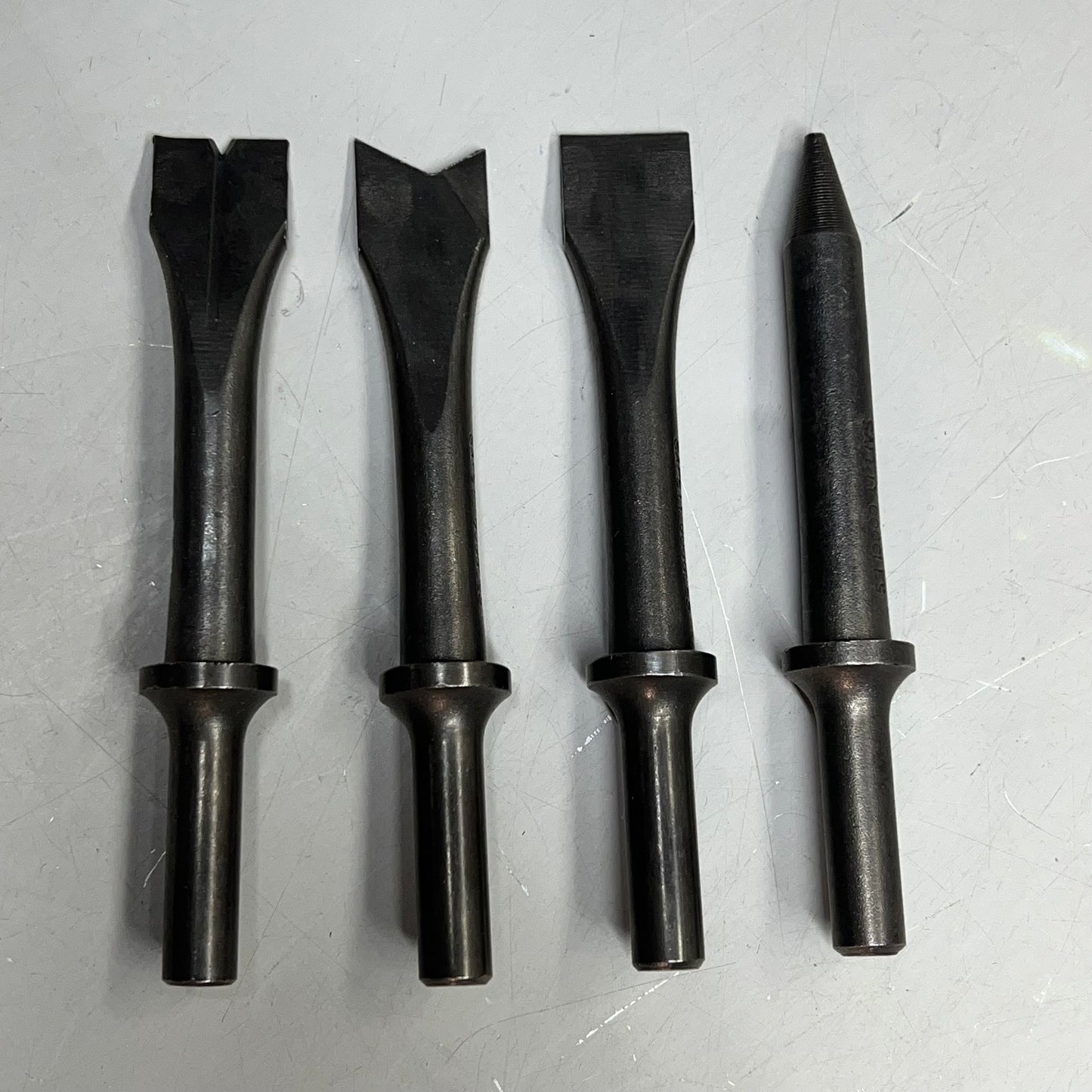 TRU-FLATE Air Chisel Hammer Hi FLO W/ 4 Chisels 4500 BPM 90 Psi 1/4" 25-560