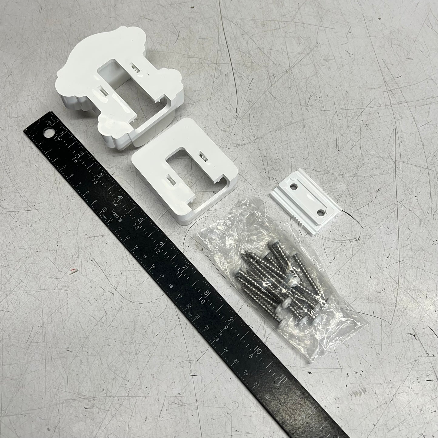 ZA@ FIBERON ARMOR GUARD  (2 PACK) Classic Line Rail Brackets  White 1004119634 A