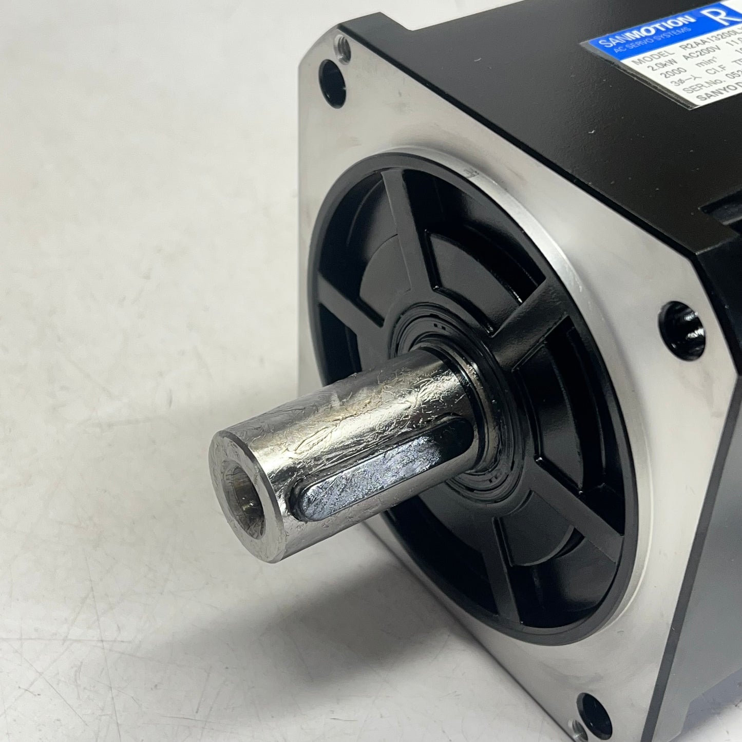 SANMOTION Ac Servo Motor W/ Cannon Plug 2.0 Rated Output Black R2AA13200LXHW0M