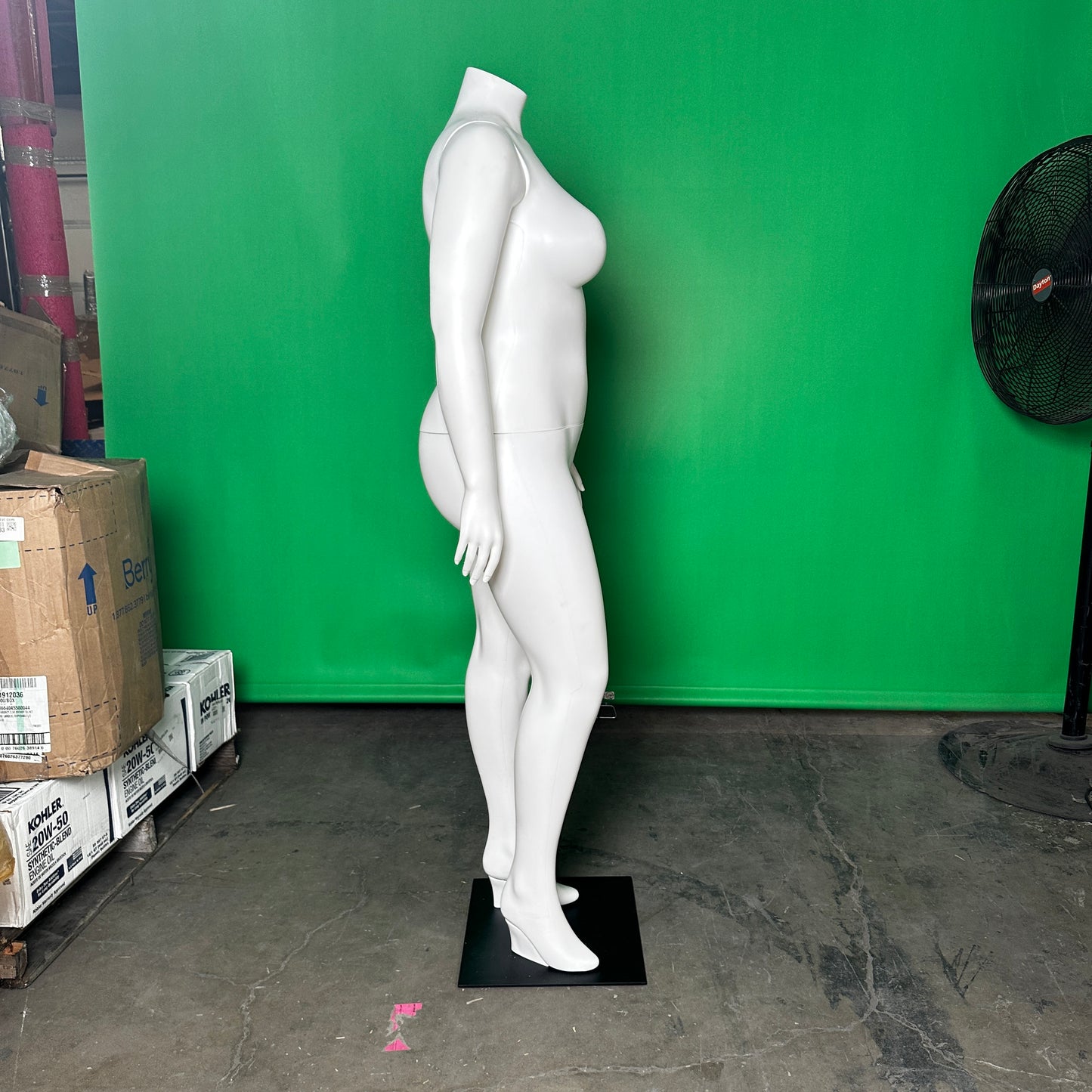 Natasha.16 Female Mannequin White/Black Base 65"T