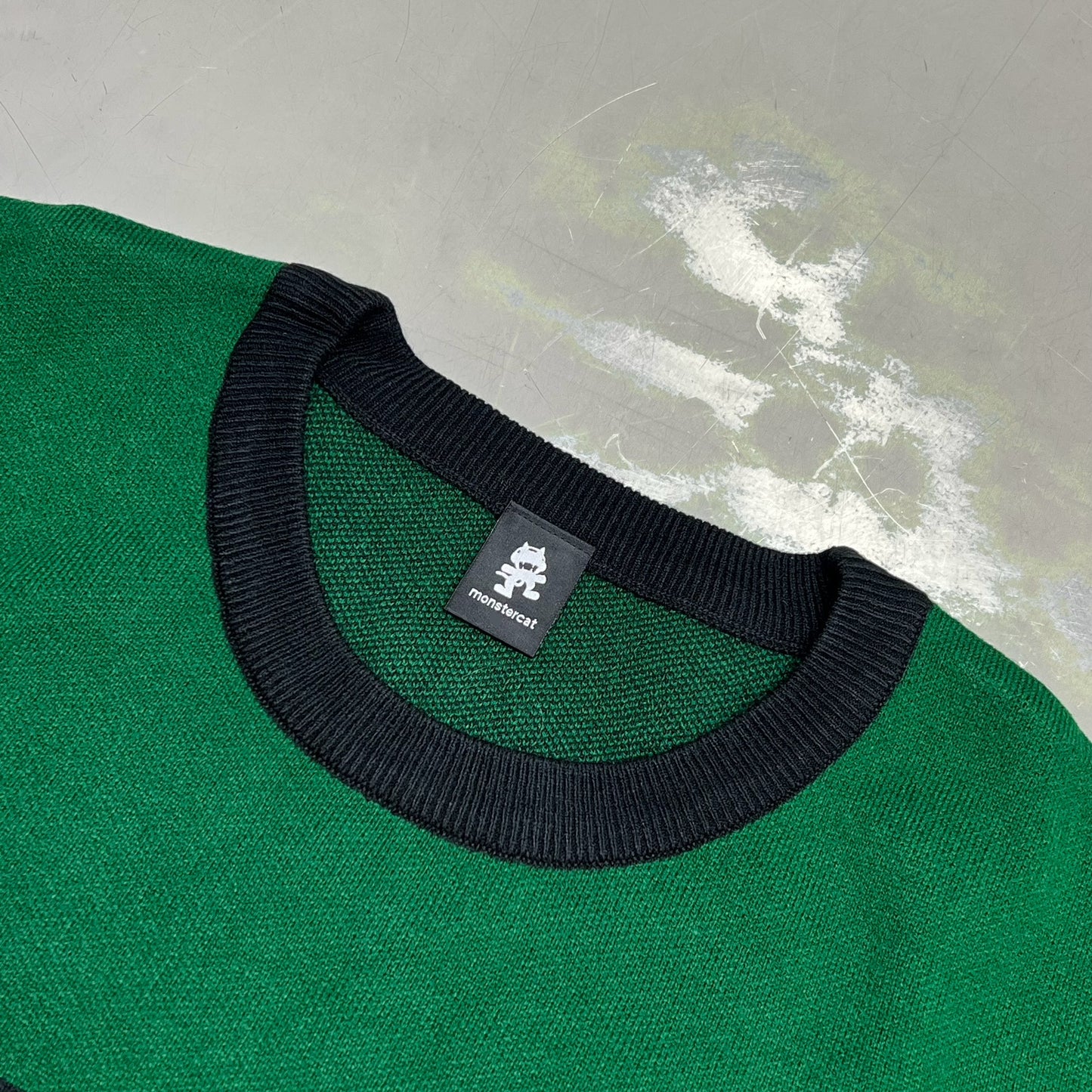 MONSTERCAT Records Soft Holiday Monogram Pullover Sweater Men's Sz S Green