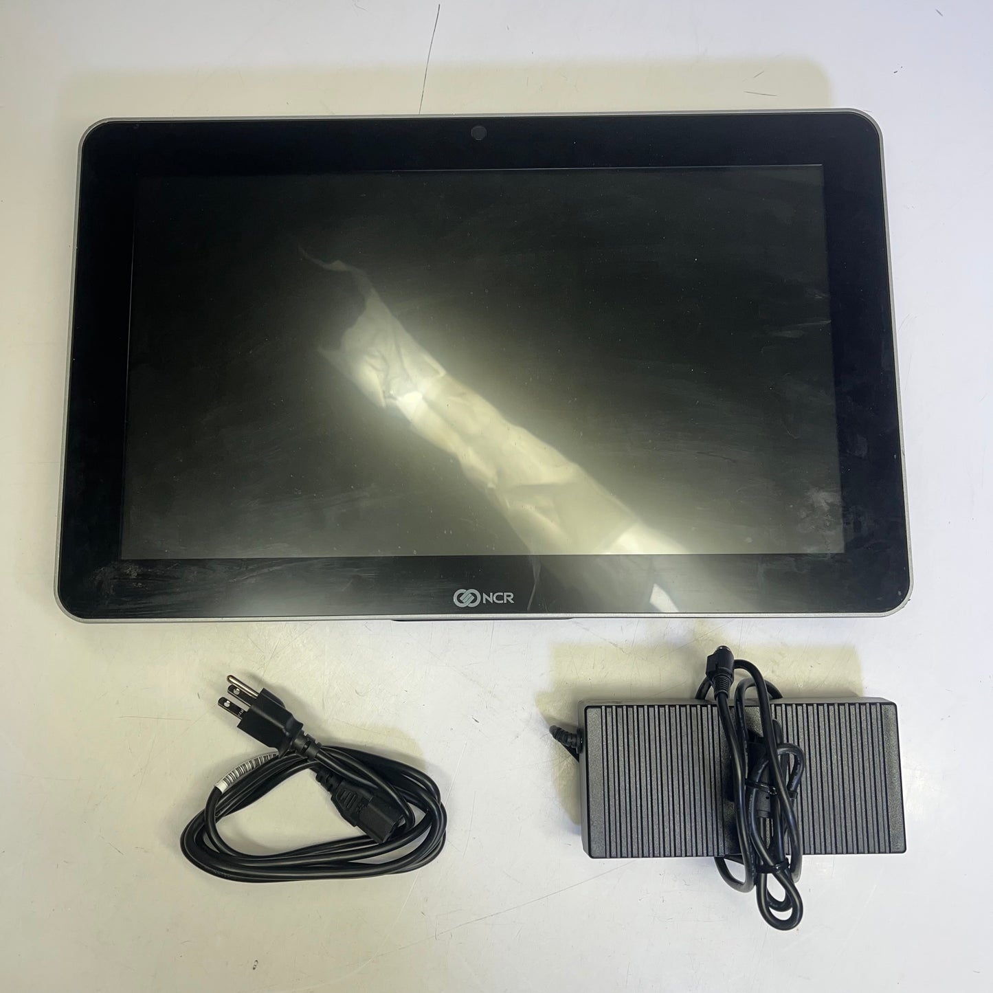NCR Touchscreen POS Xrr7 Plus 19"x12"x3" Black 7703-1518-8801 (As-is)