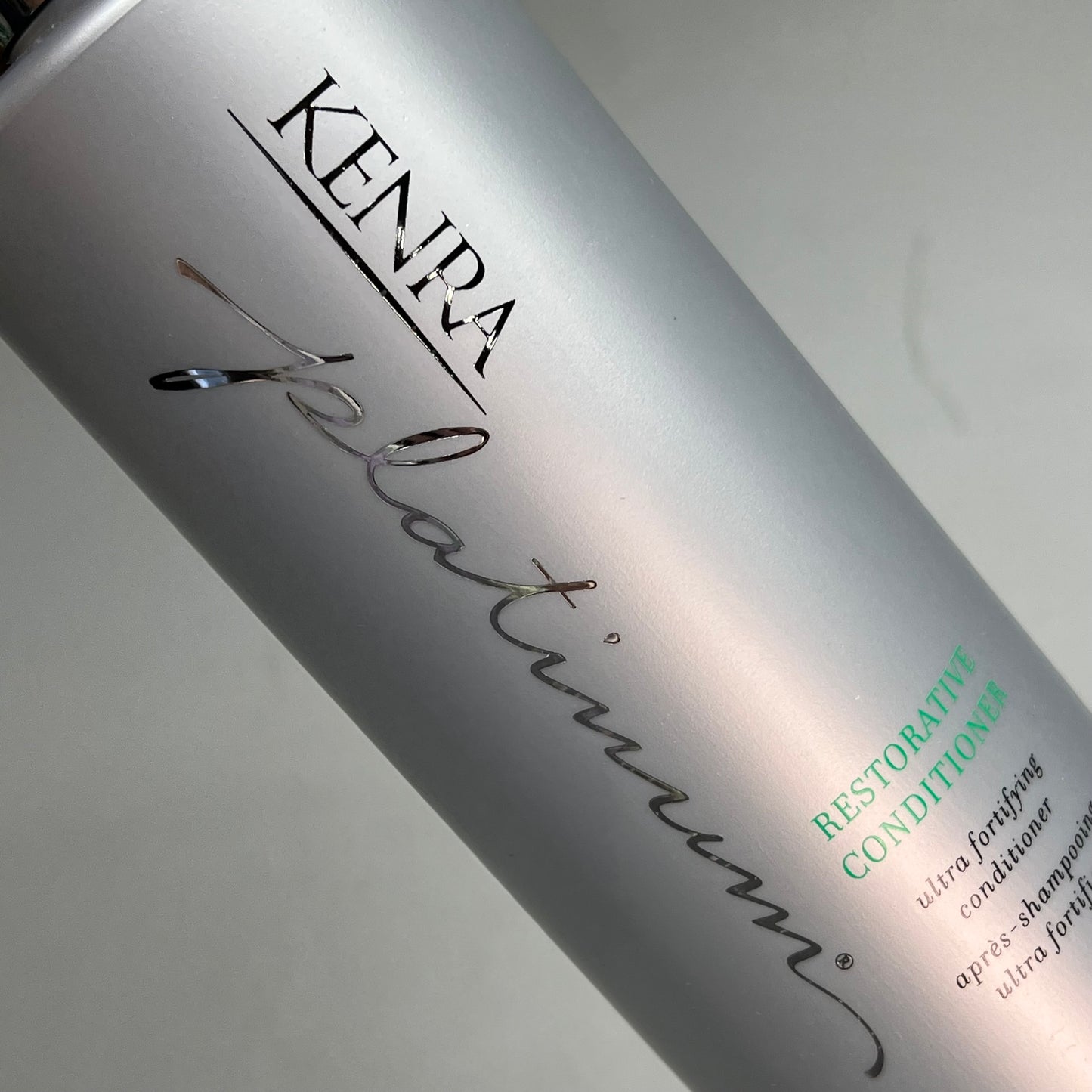 KENRA Deeply Penetrating Ultra Fortifying Platinum Restorative Conditioner 31.5oz