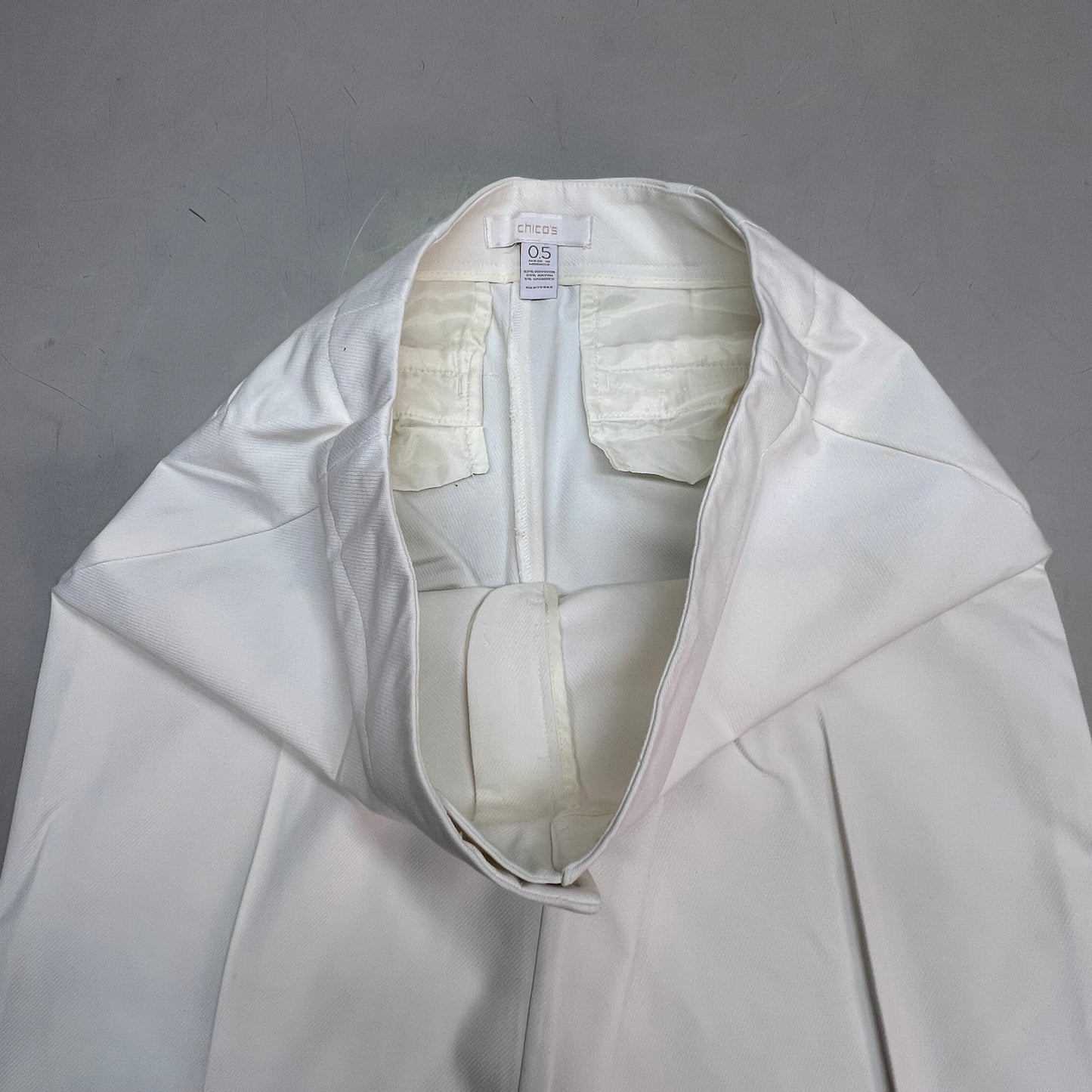 CHICOS Lightweight Straight Wide Leg Pants Women's Sz 0.5 White/Crème