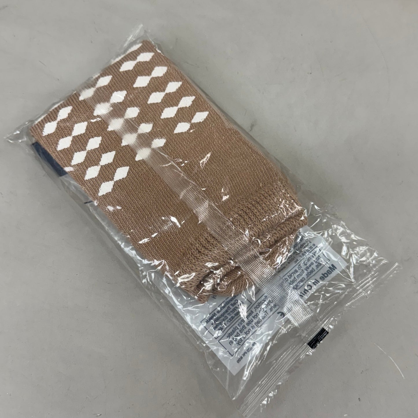 PILLOW PAWS (4 PACK) Unisex Non-Skid Slipper Socks  Adult XL Tan