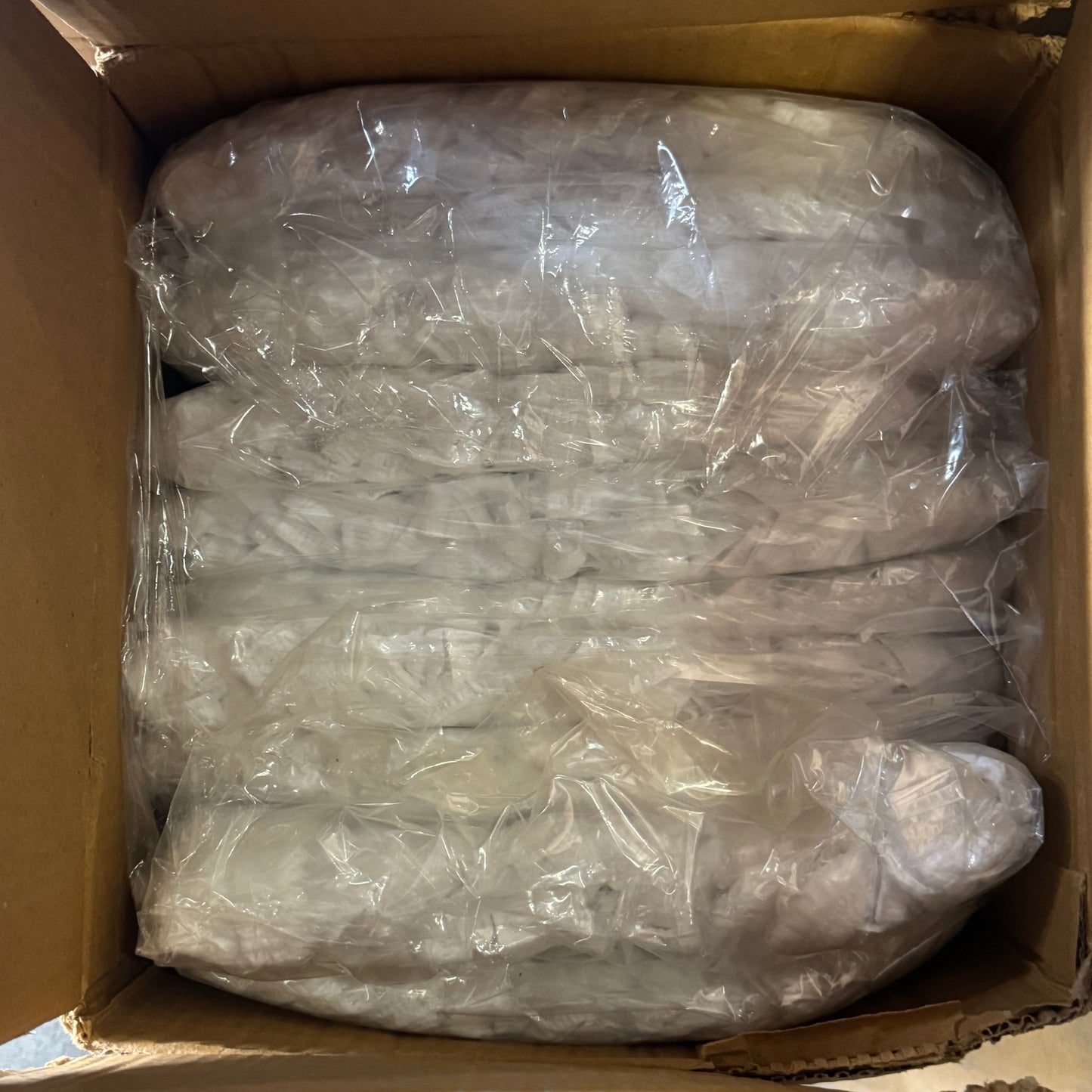 ZA@ Pallet of MIXED Floor Mounted Corner Guard, Polypropylene White & Blue Beard Restraint