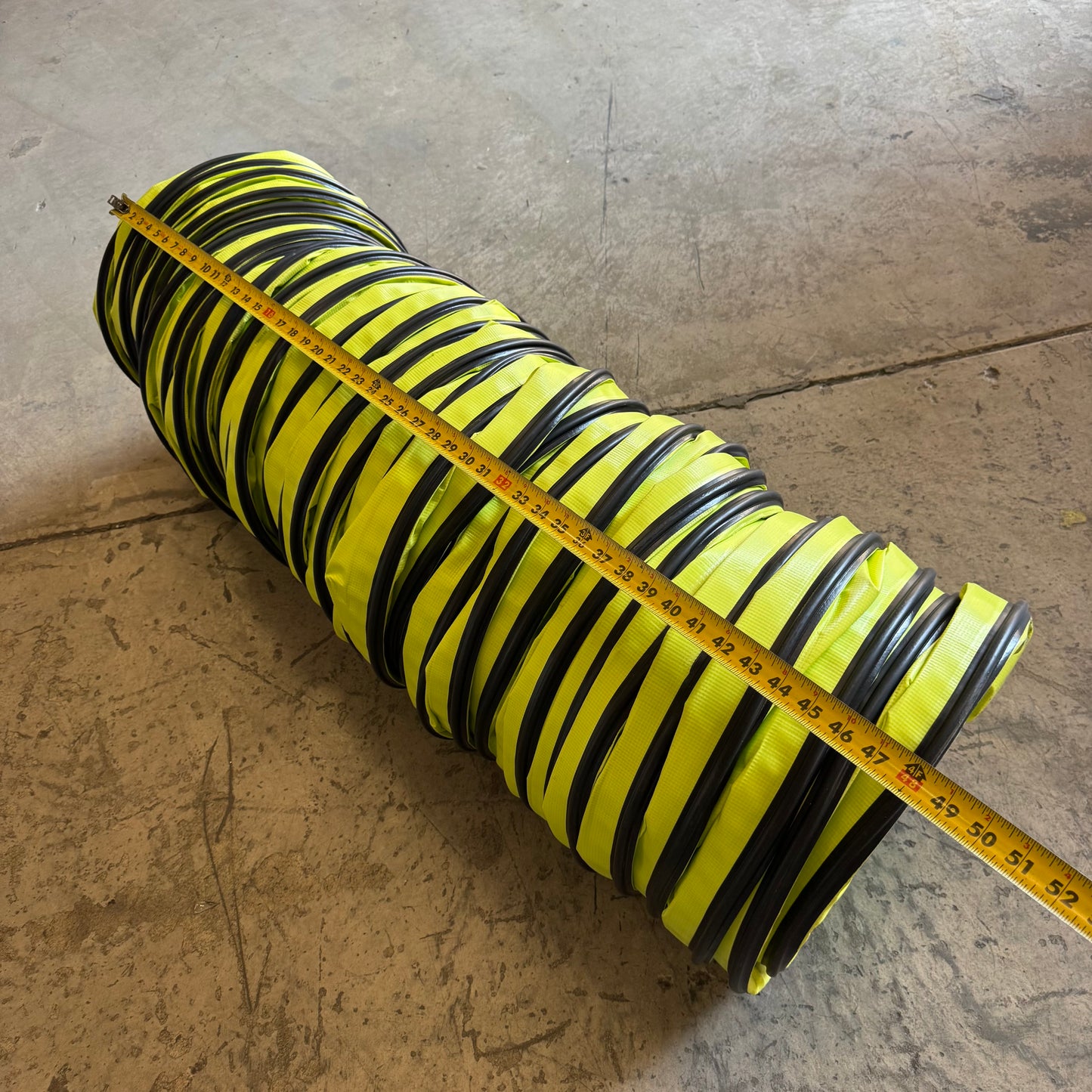 PAGE GSE Green Layflat Ventilation Duct Sz 15"D x 48"L-Expandable 391954