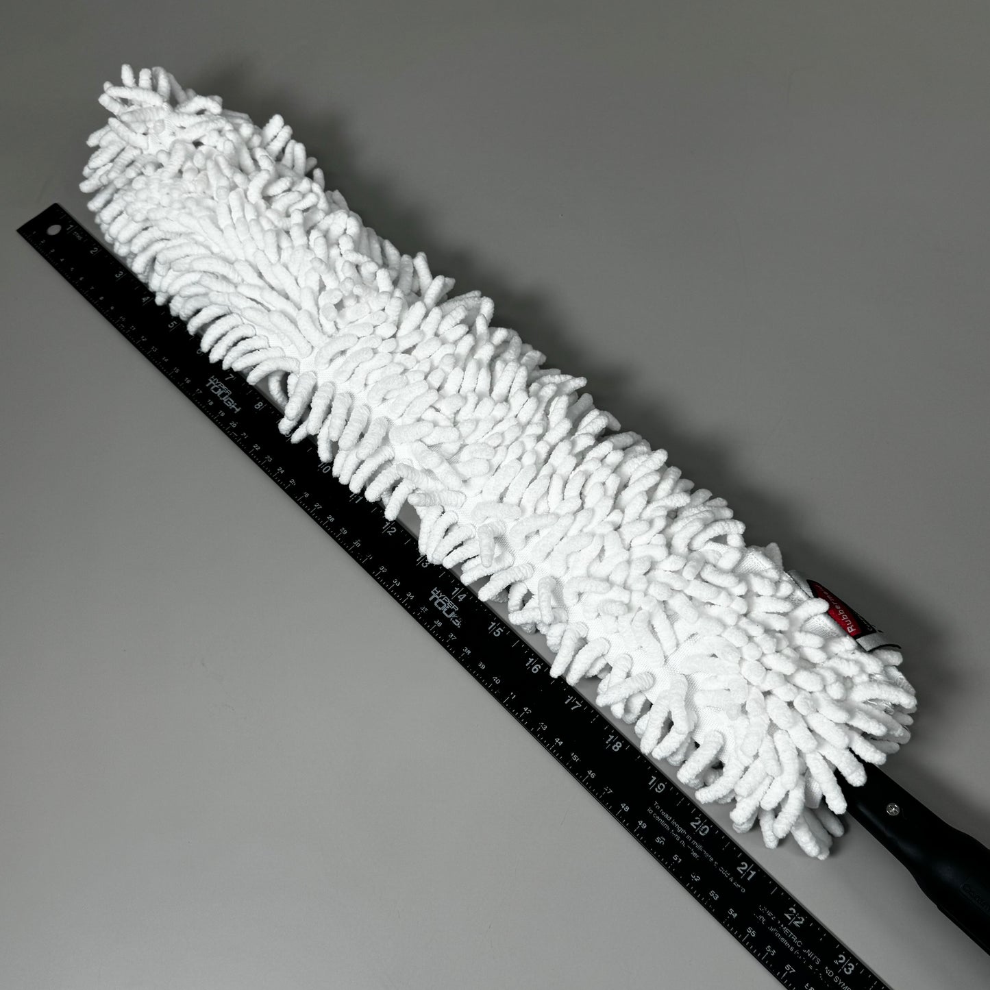 RUBBERMAID Flexible Hygen Microfiber Hi-Performance Wand Duster White 779155