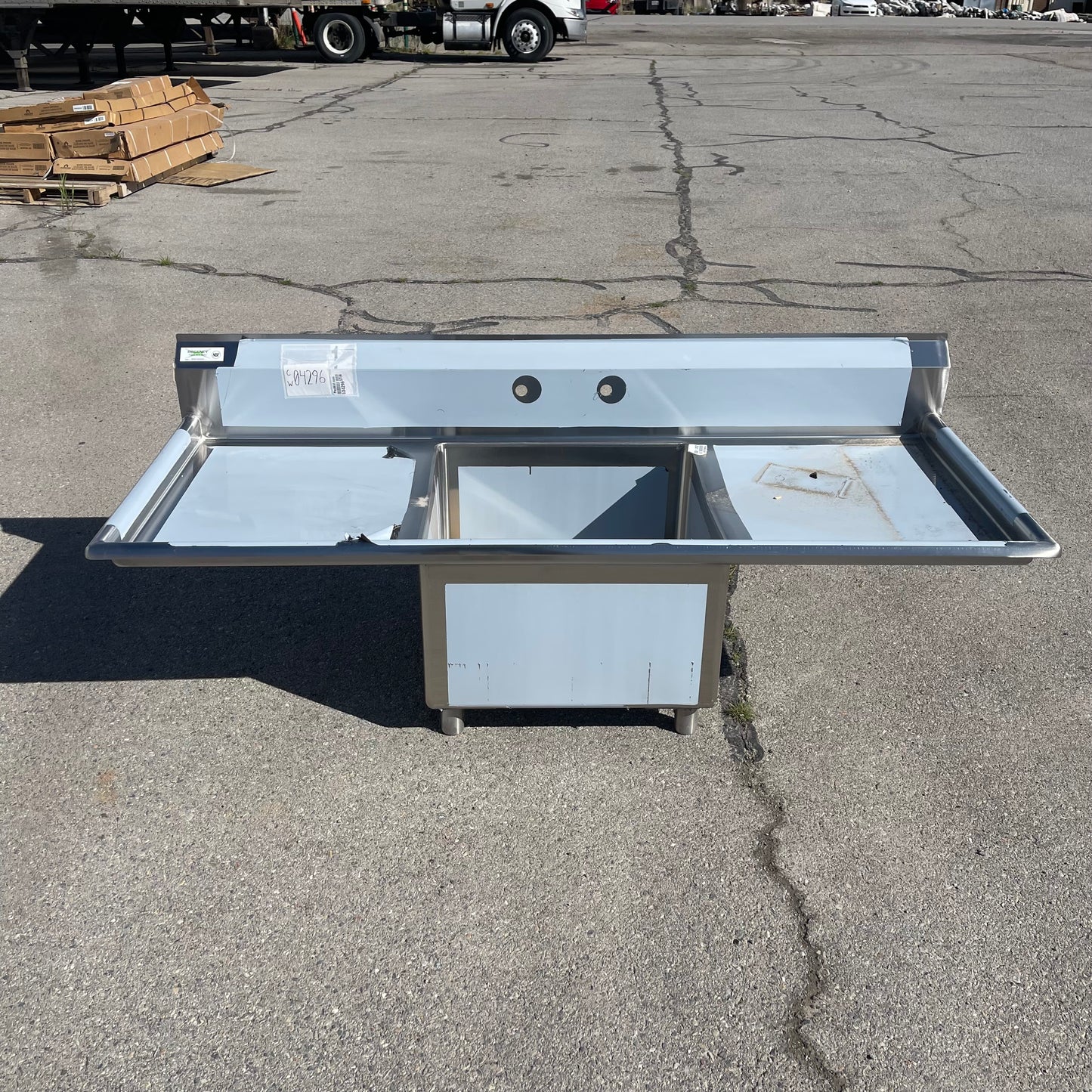 REGENCY One Compartment Commercial Sink Stainless Steel 600S12424224