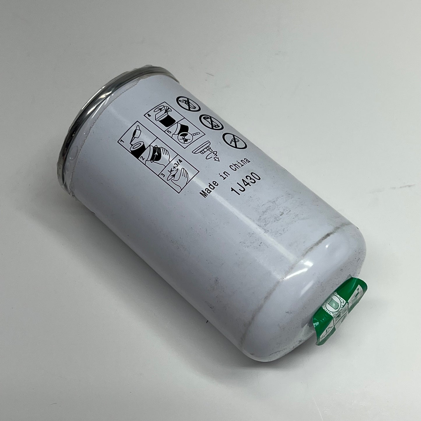 KUBOTA Genuine Oem Filter W Separator for D Series & V Series 1J430-43060