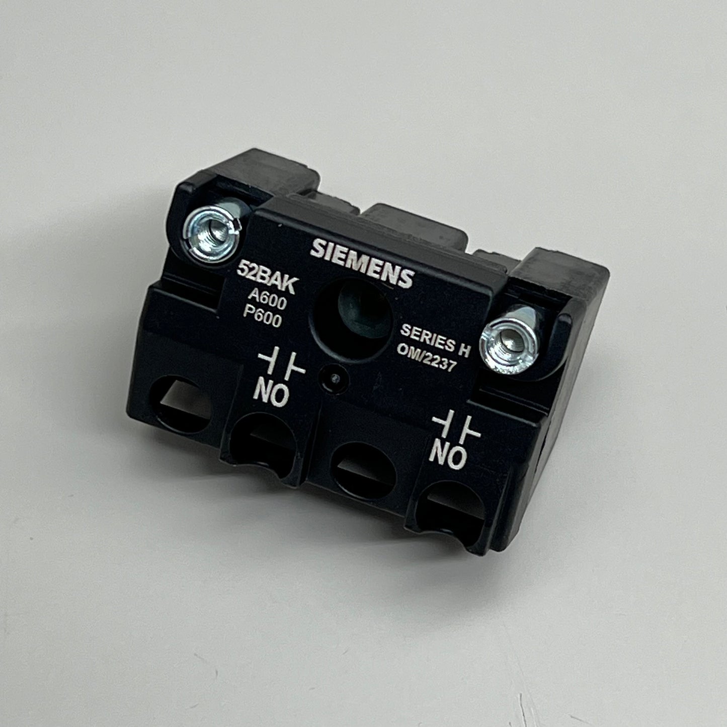 SIEMENS (2 PACK) Accessory Contact Block Kit 1 Contact Element Screw Terminal 52BAK