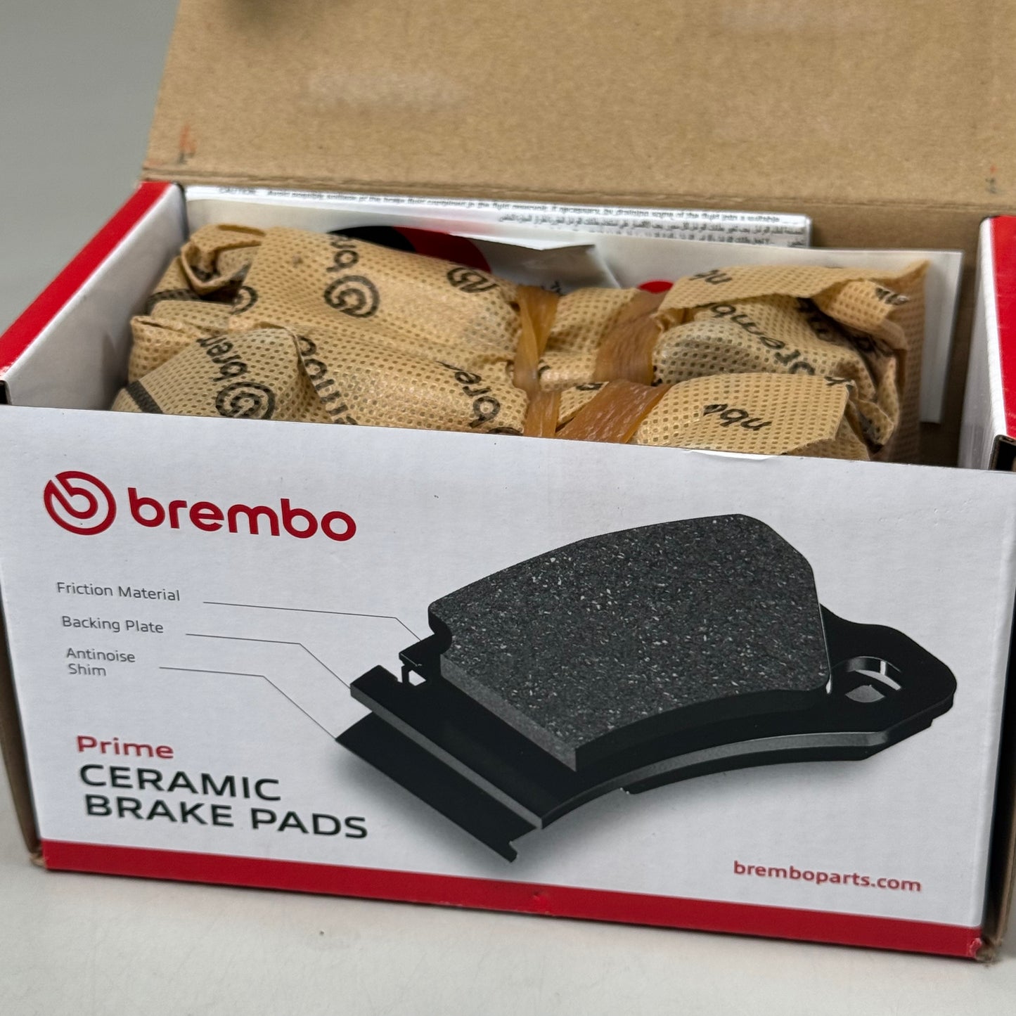 BREMBO Disc Brake Pad 2 Wheel Set Chamfered OE Replacement Red/Black P11024N