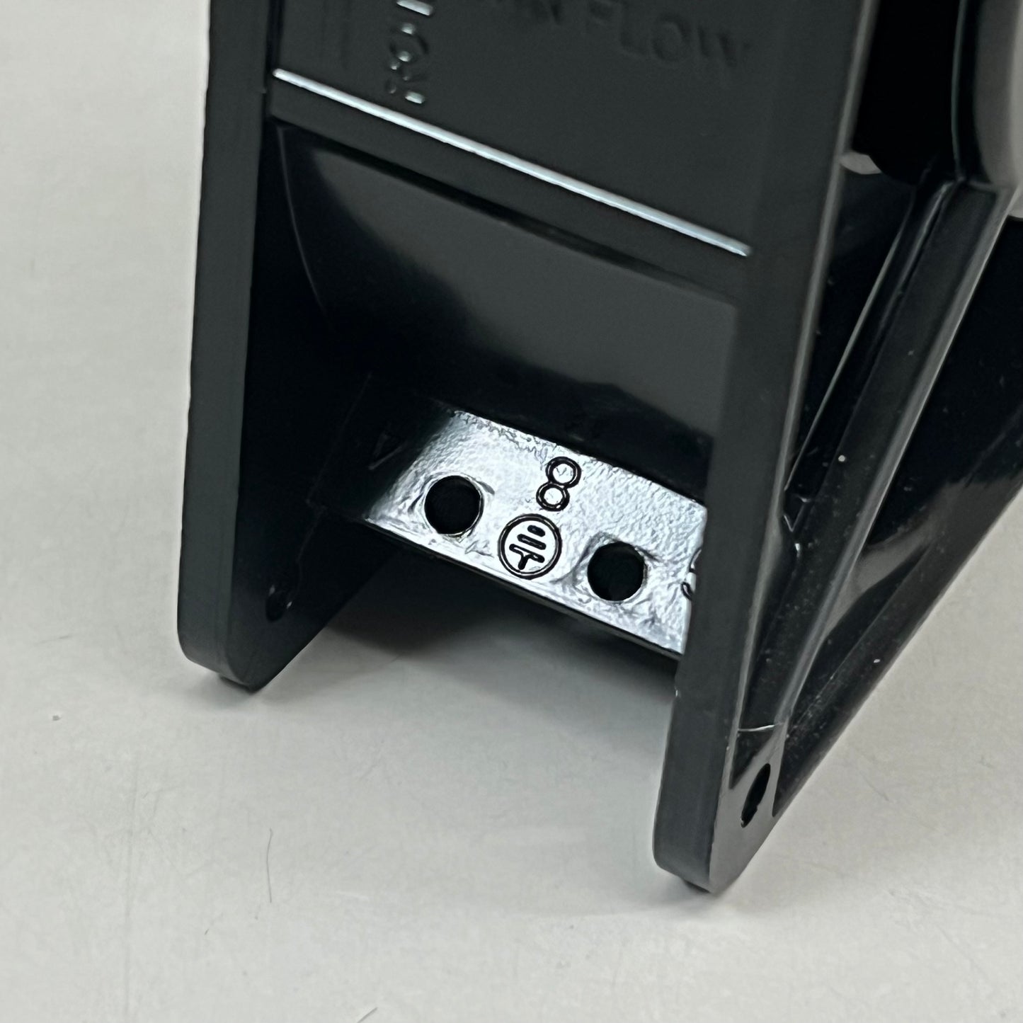 SUNON SP Series 2550/2900 Vac Sleeve Bearing Fan 120X120X38Mm  SP101A-1123HST.GN