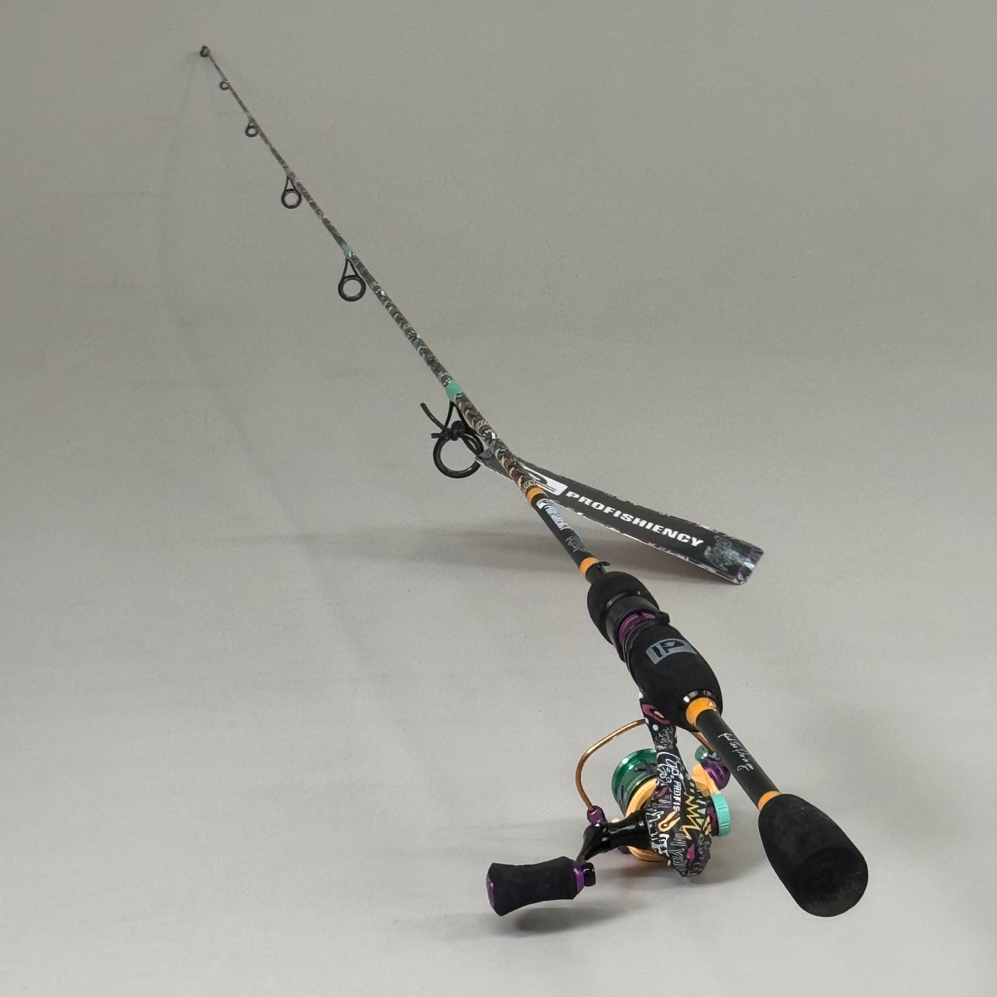 PROFISHIENCY Krazy3 Spinning Patterned Combo 5ft 6" Black KRAZY3NG56SPIN