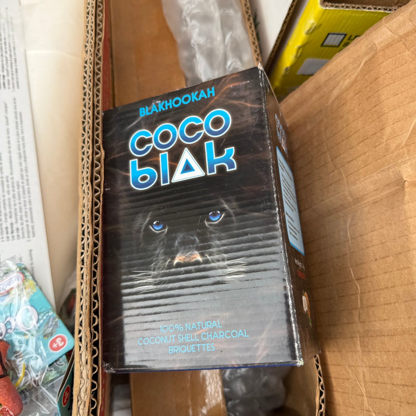 ZA@ Pallet of MIXED XL Vinyl Gloves, Mousepads, Ocean Creatures, $100 Currency Bands, Tampons, Pregnancy Tests, & MORE! (AS-IS)