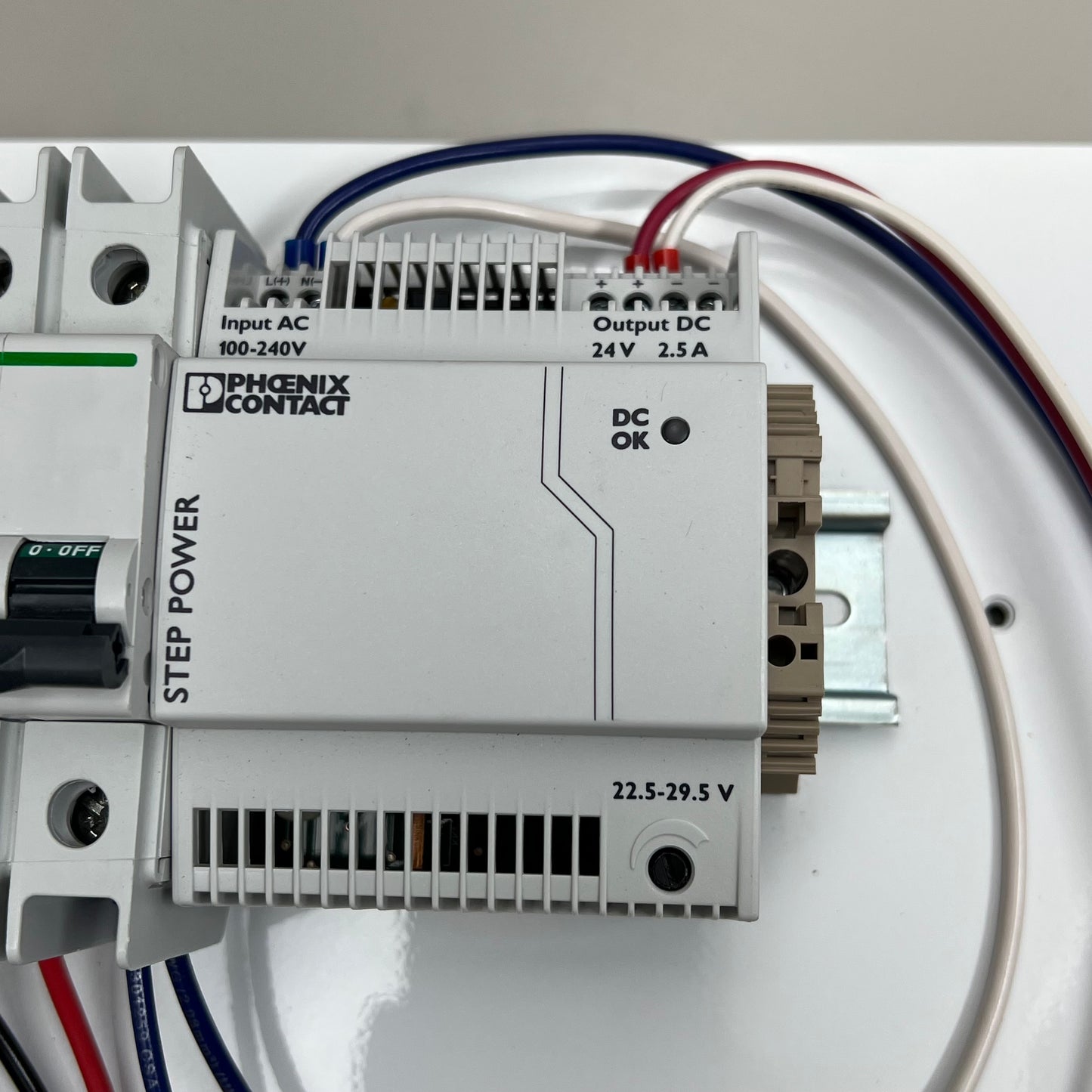 SCHNEIDER ELECTRIC PowerLogic HDPM6000, 6000R, 15A 3 Pole, PHOENIX Step Power