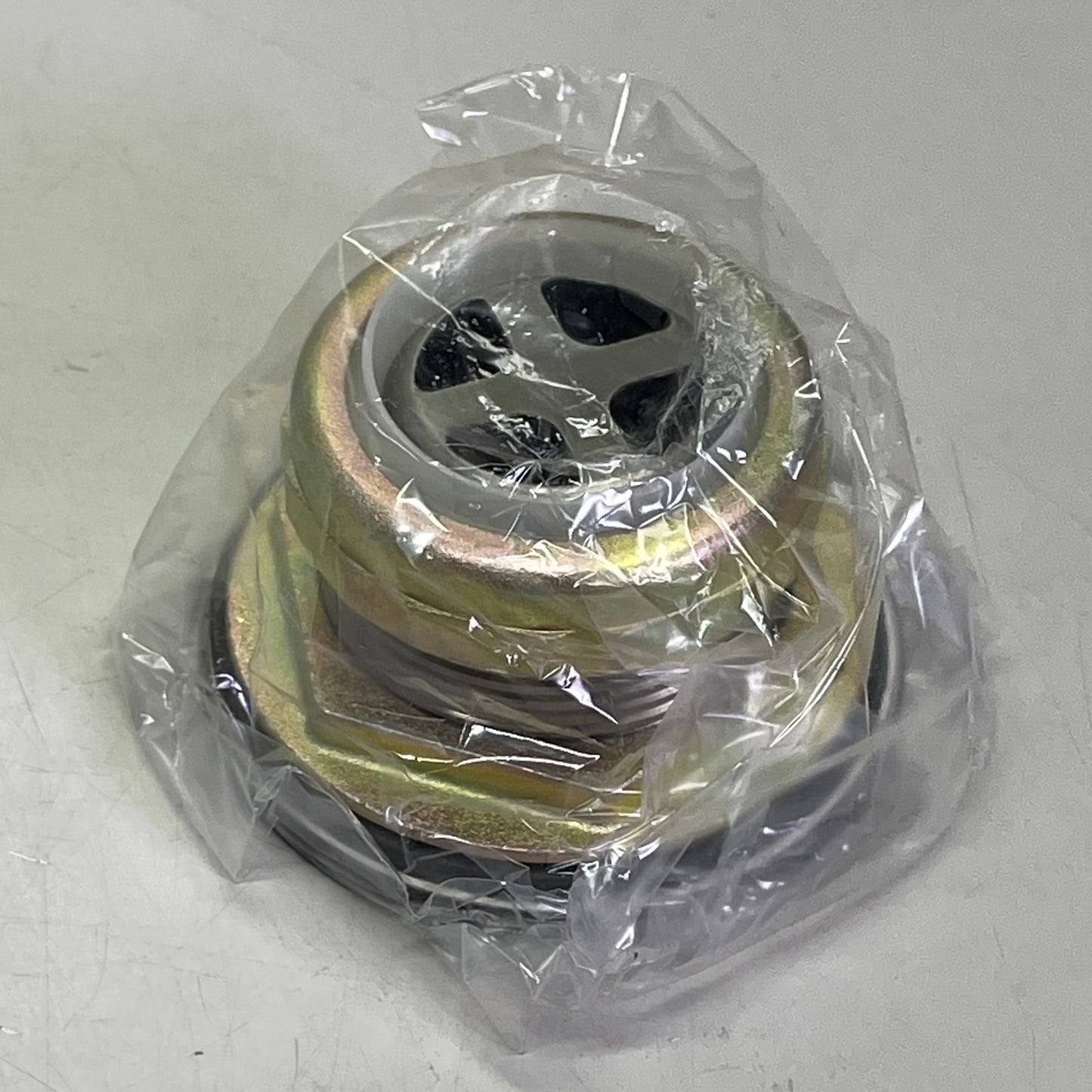 BK RESOURCES Blender Station 18"W x 21-1/4"D Steel UB4-21-1410BSS