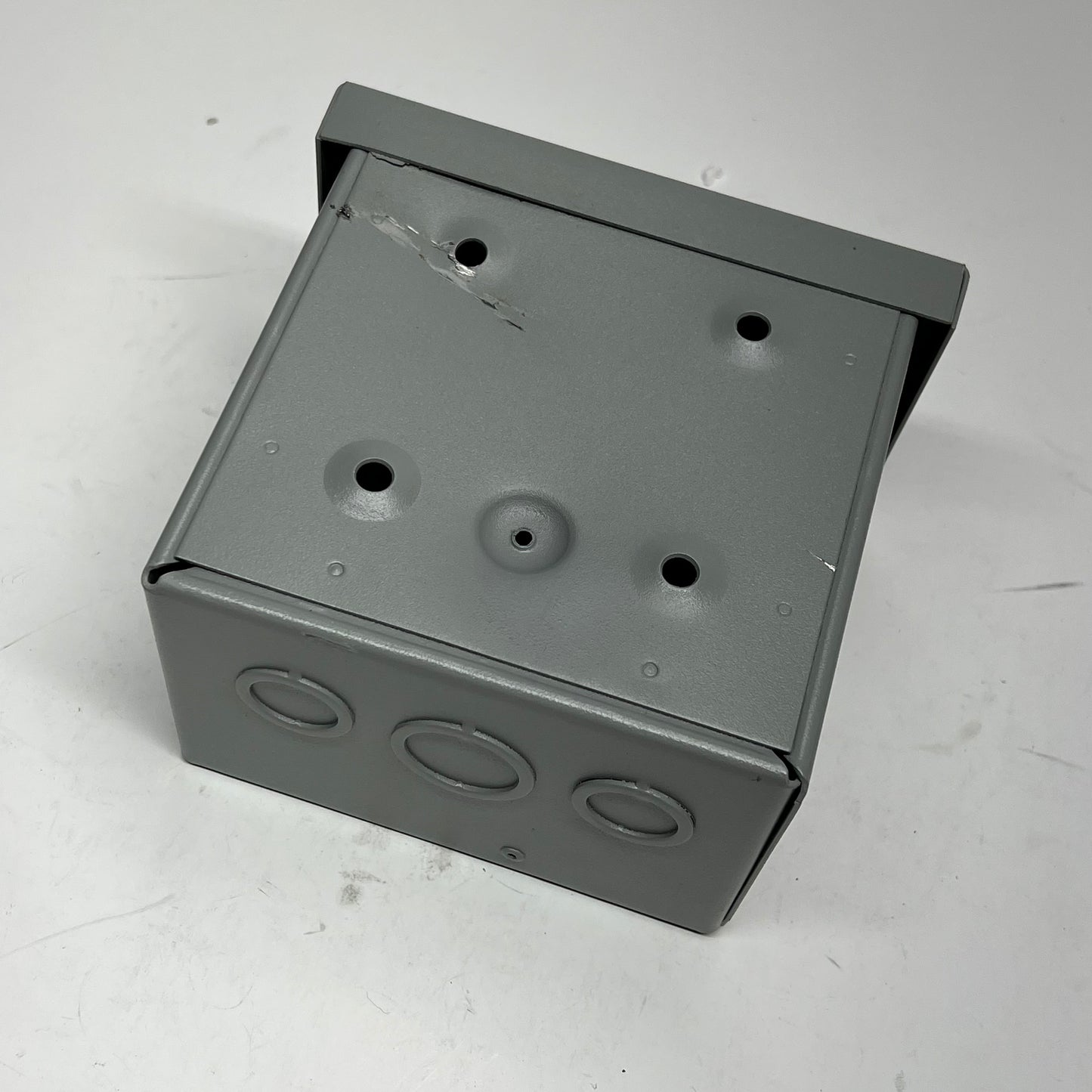 HUBBELL Wiegmann N3R Screw Cvr Wall Mount Carbon Steel 6x6x4 RSC060604 (As-Is)