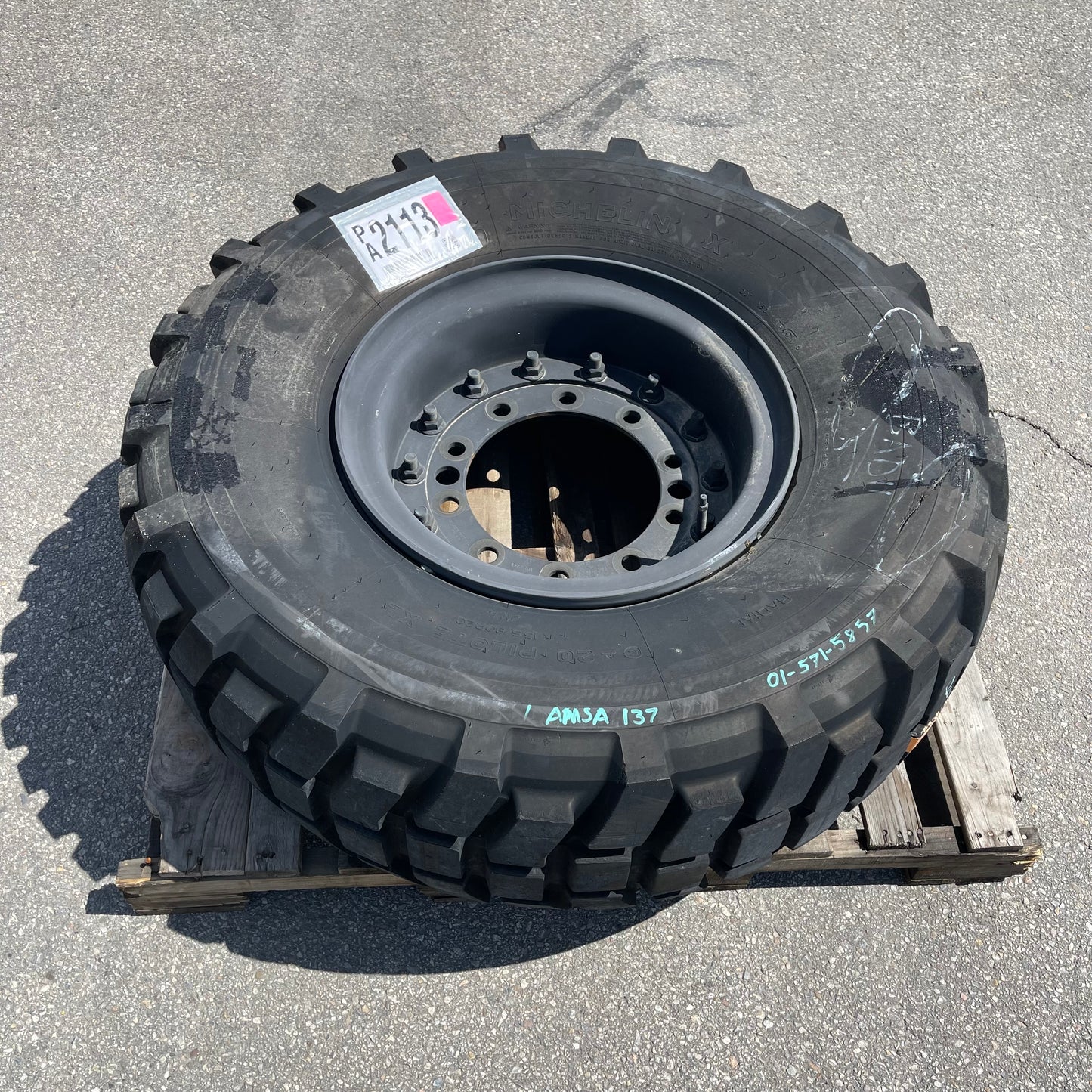 ZA@ Pallet of MICHELIN X G-20 Pilote XL Tire (AS-IS)