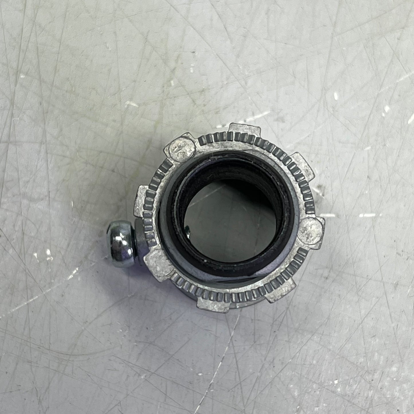 SOUNDTUBE Seamless Magnetic Grille In-Ceiling Speaker 6" White IPD-CM62-BGM-II