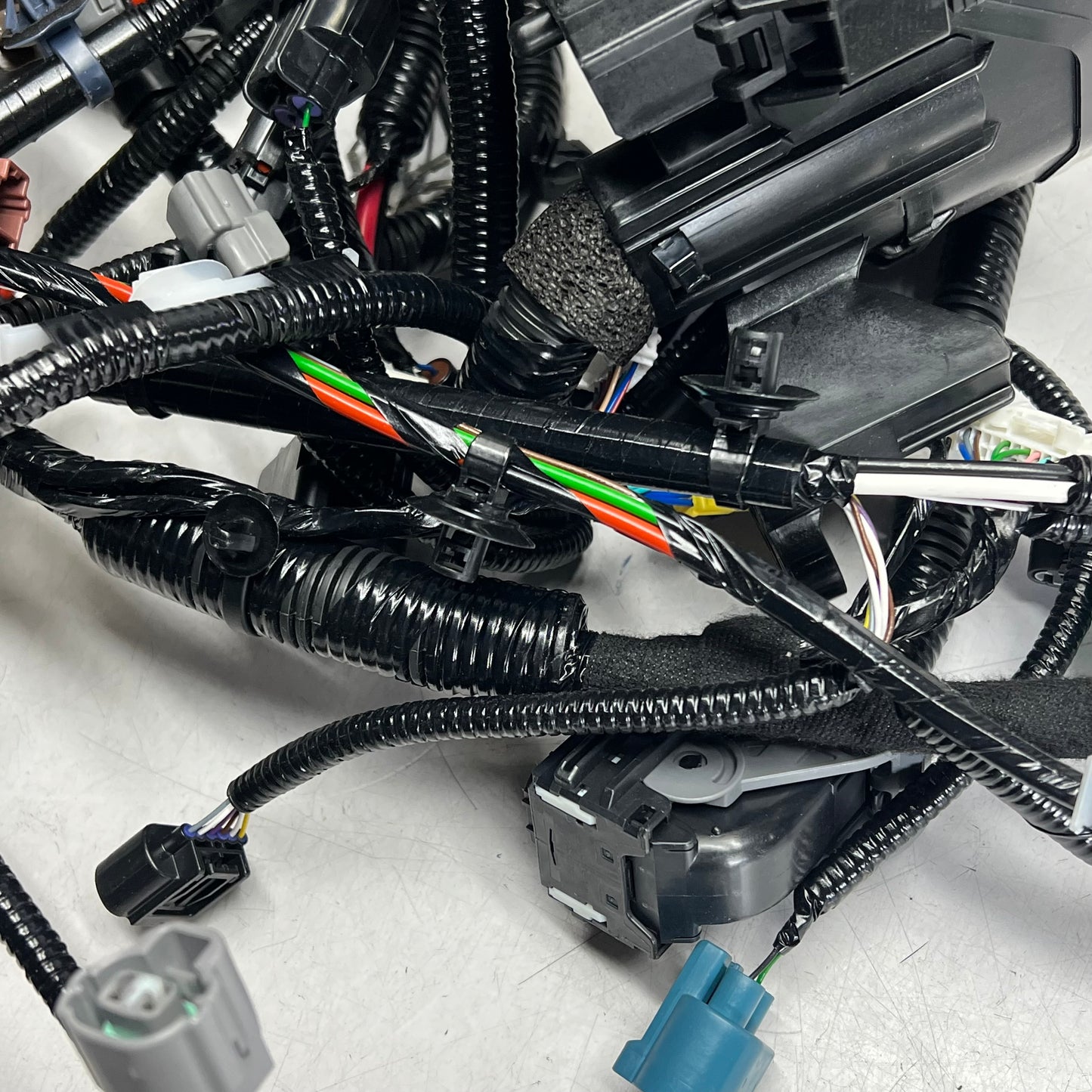 HONDA Genuine Oem Engine Room Wire Harness 2020-21 Civic's 32200-TGG-A103