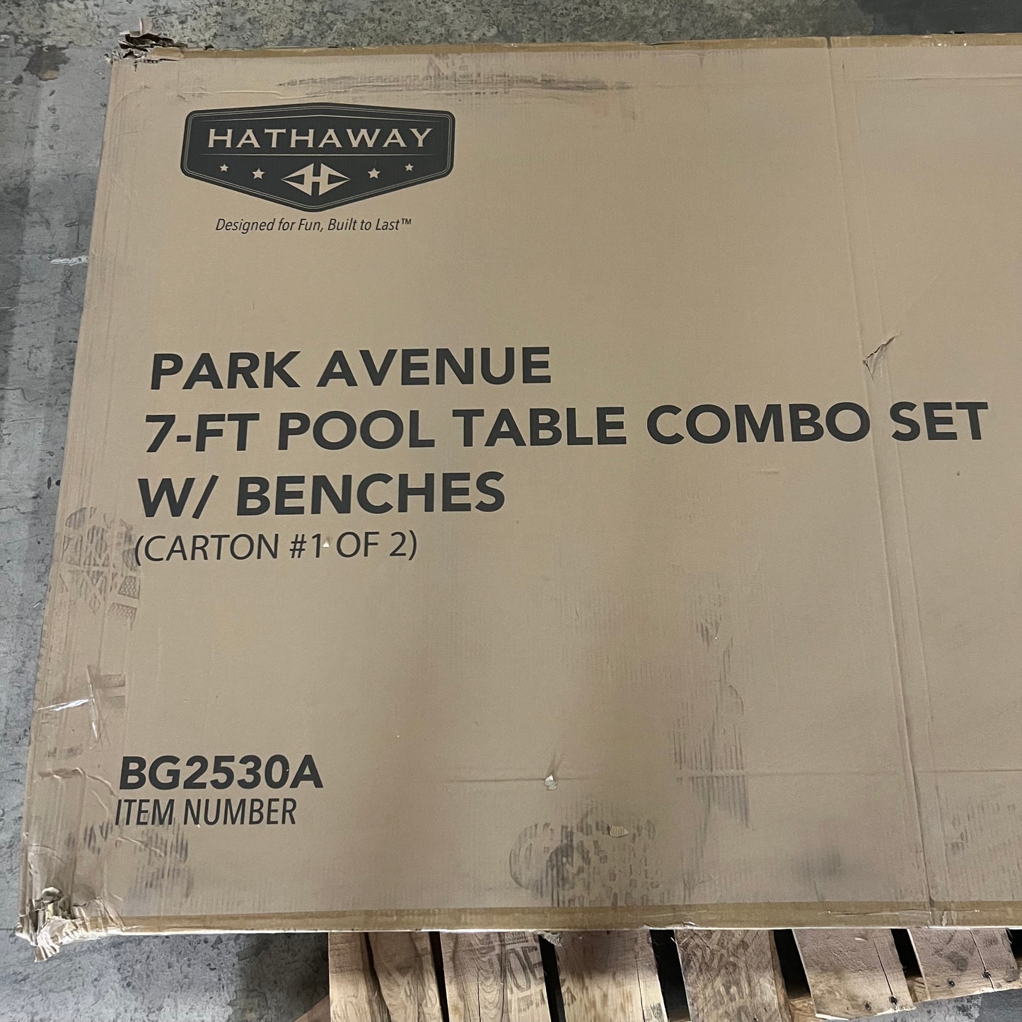 HATHAWAY Park Avenue 7 ft. Pool Table Combo Set With Benches BG2530A/BG2530B