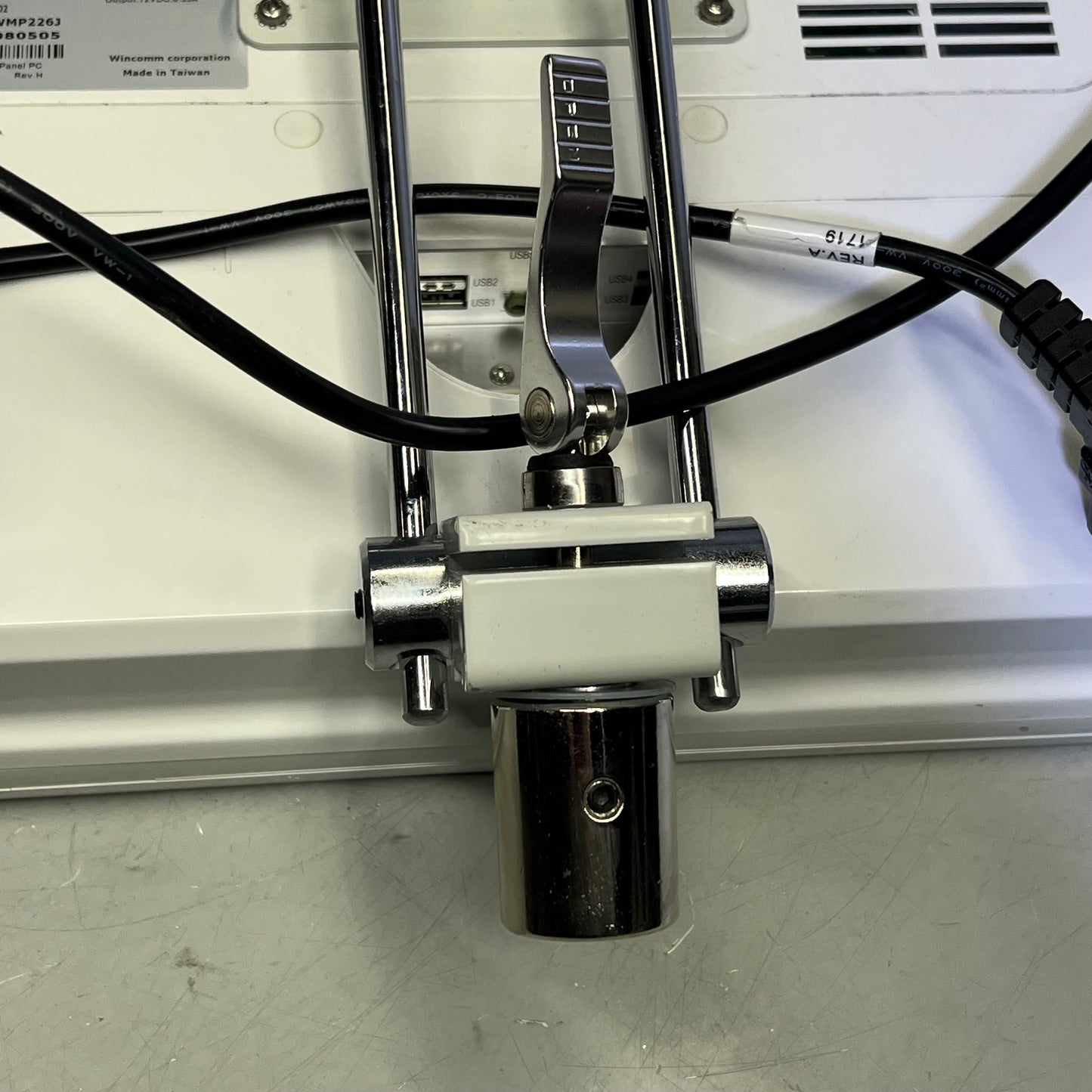 OPTOVUE Optical Medical Panel PC Module Input 12VDC 8.33A White 911G690WMP226J