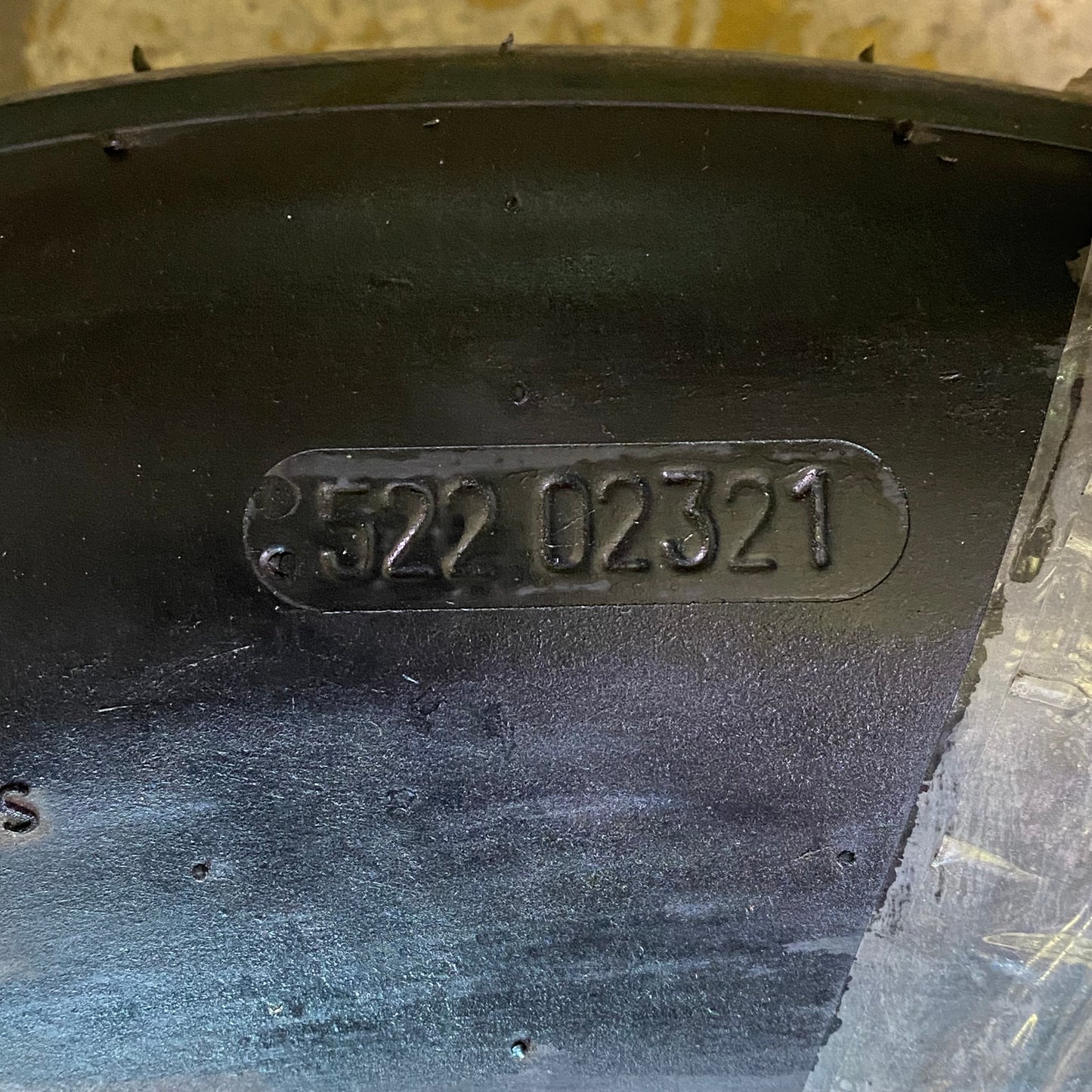 CARLSTAR Tire DOT 52202321 9.5L-15SL Black 6X17713