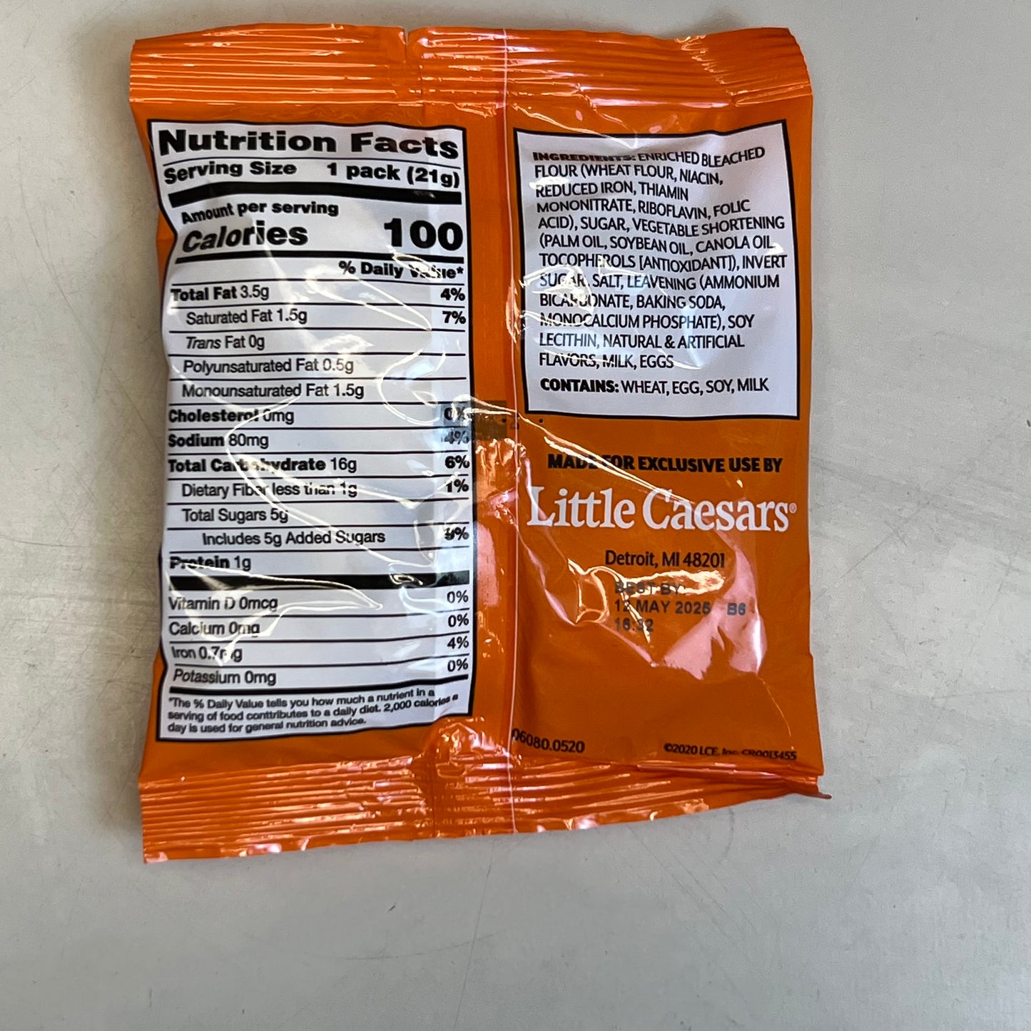 ZA@ LITTLE CAESARS Box of 300 Pack Cookies 0.75oz BB 05/25 (New)(Box distressed)