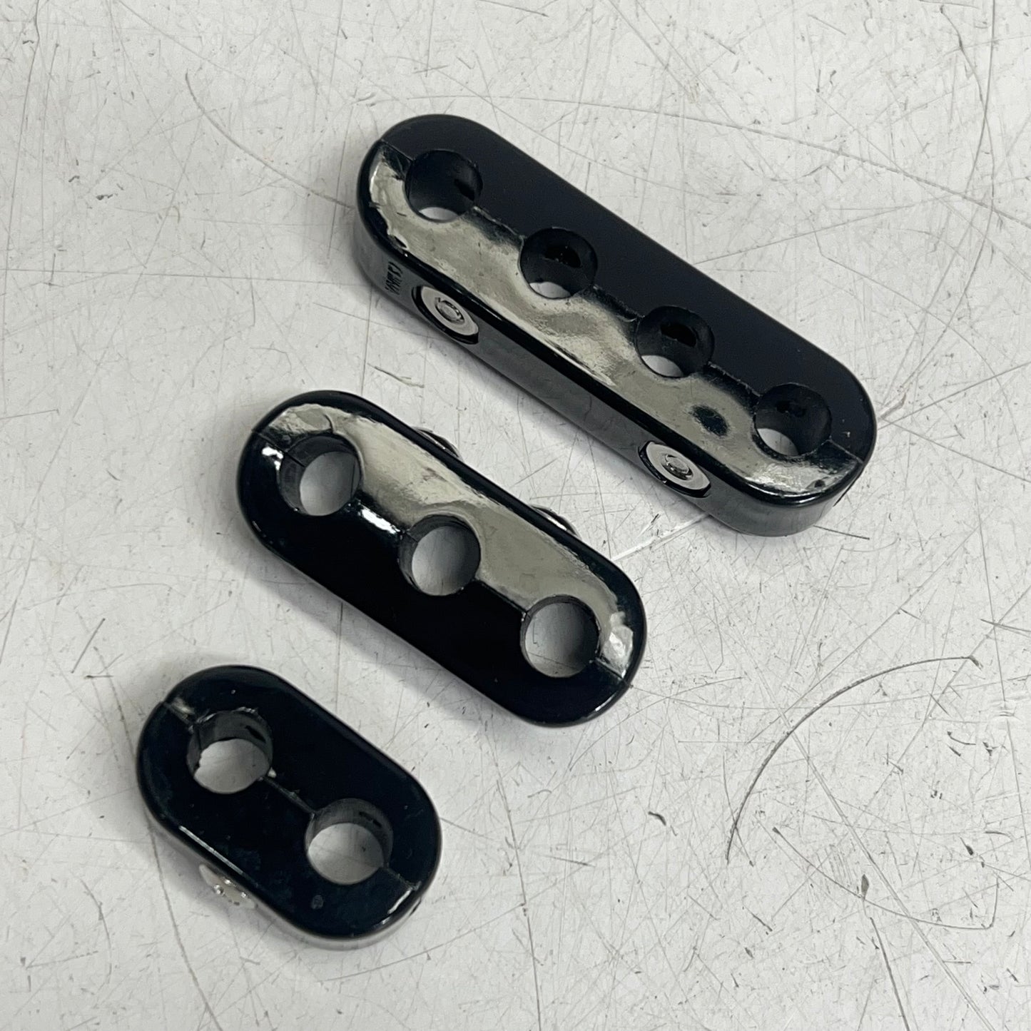 TAYLOR CABLE (6 PIECE) Taylor Clamp Style Wire Separator Set 7-8.2MM Black 42700