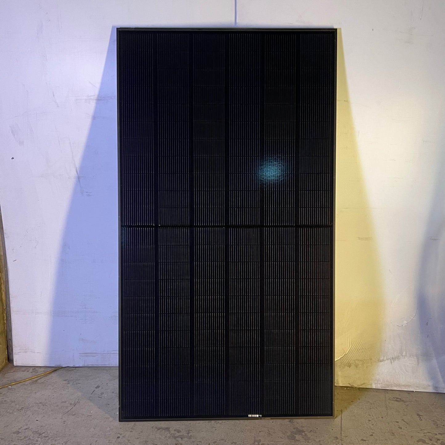 REC Solar Panel 405w 132 Half-cell 1000v, Black REC405AA