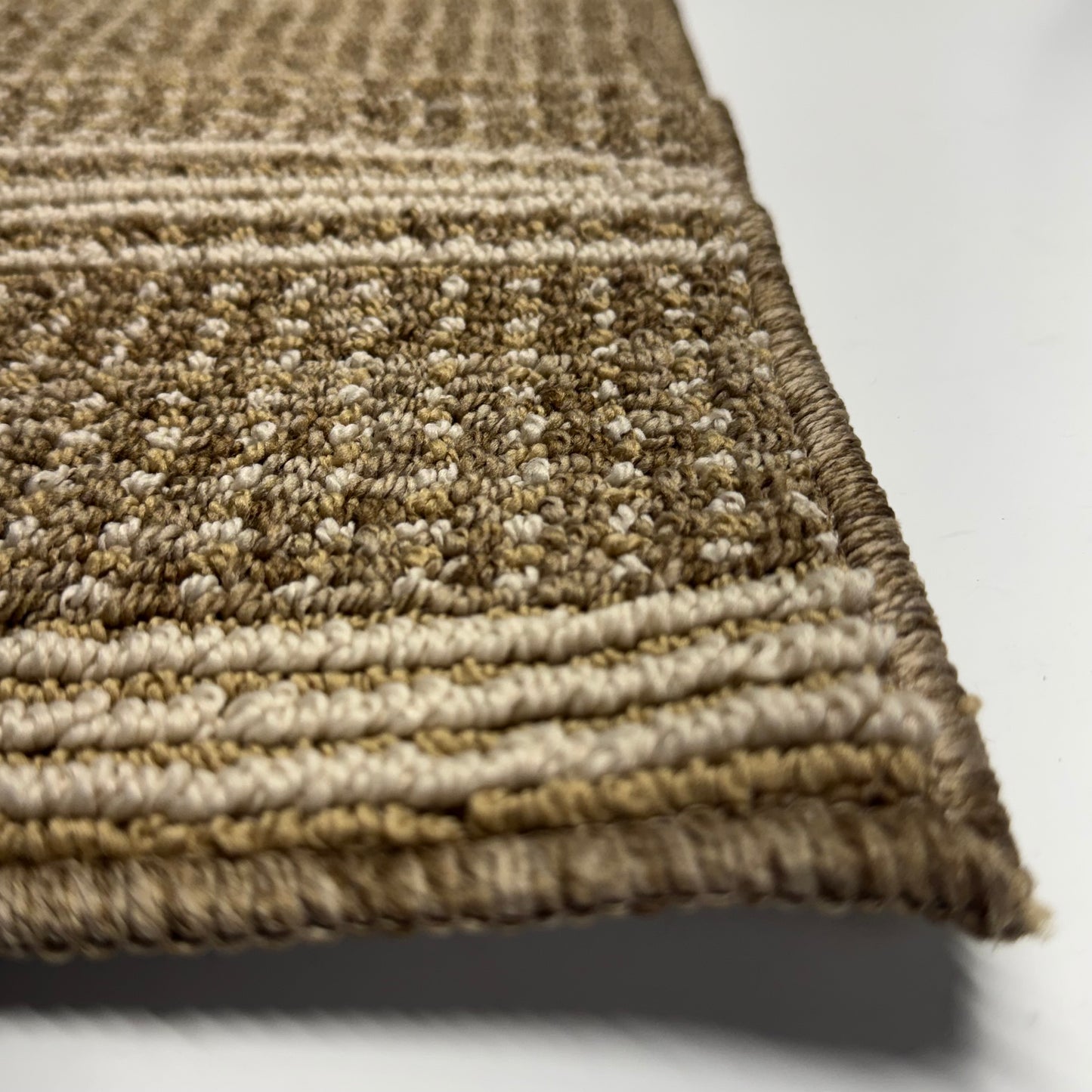 THRESHOLD Washable Tufted Accent Rug Sz 24" x 36" Light Brown