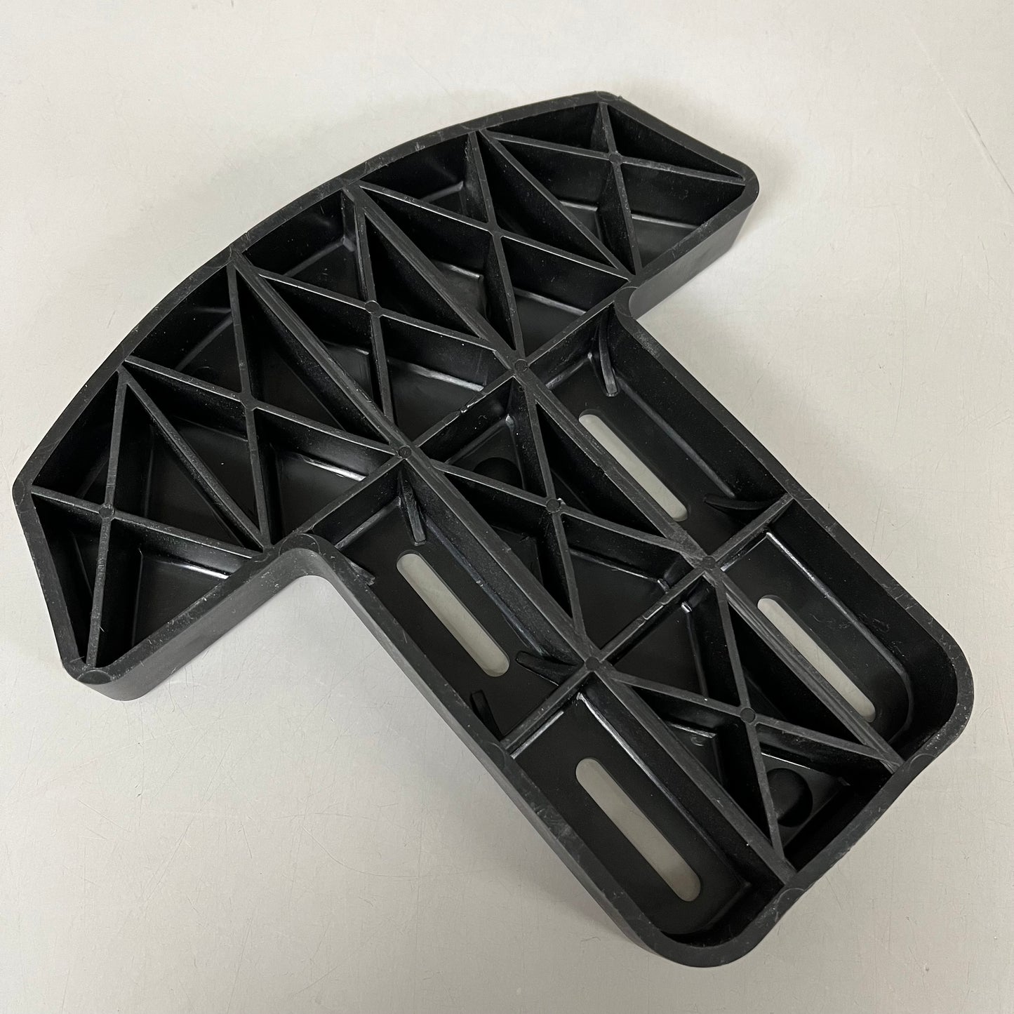 BRUNSWICK Gutter Adapter For Bowling Spare  Black 47-041721-002