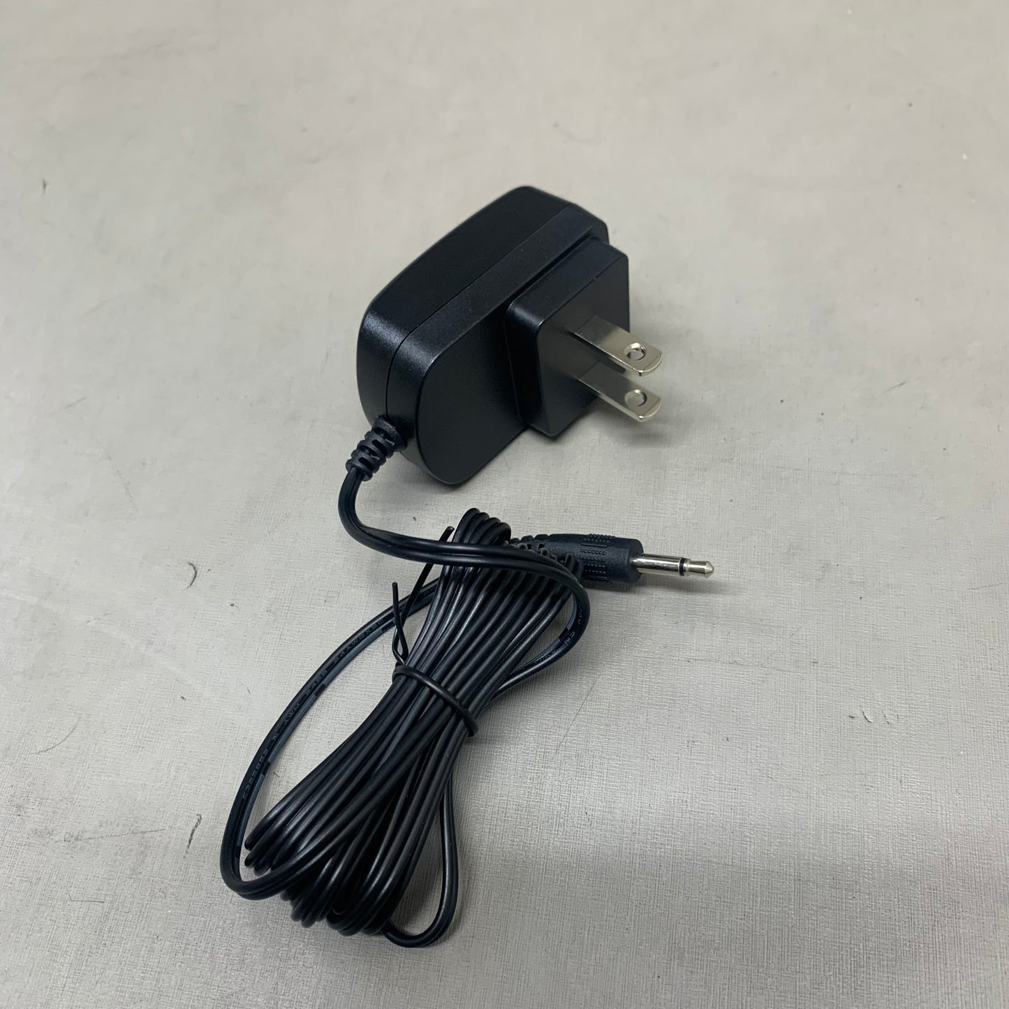 Plug-in Adapter For SF Series Adapter Box Size 2"x1" Cord Length 6' Black SFPG