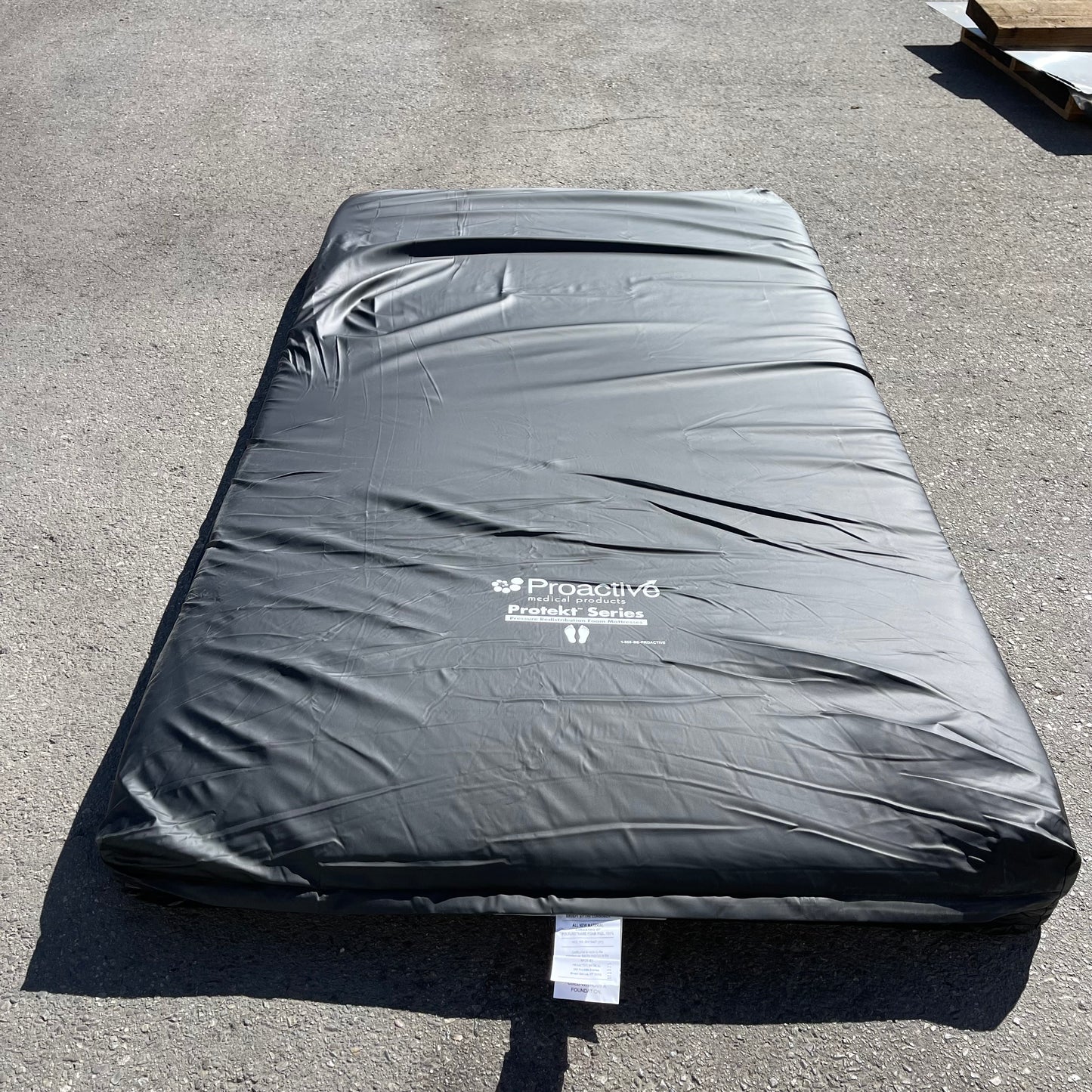 PROACTIVE Protekt 600 Bariatric Pressure Redistribution Foam Mattress 81062