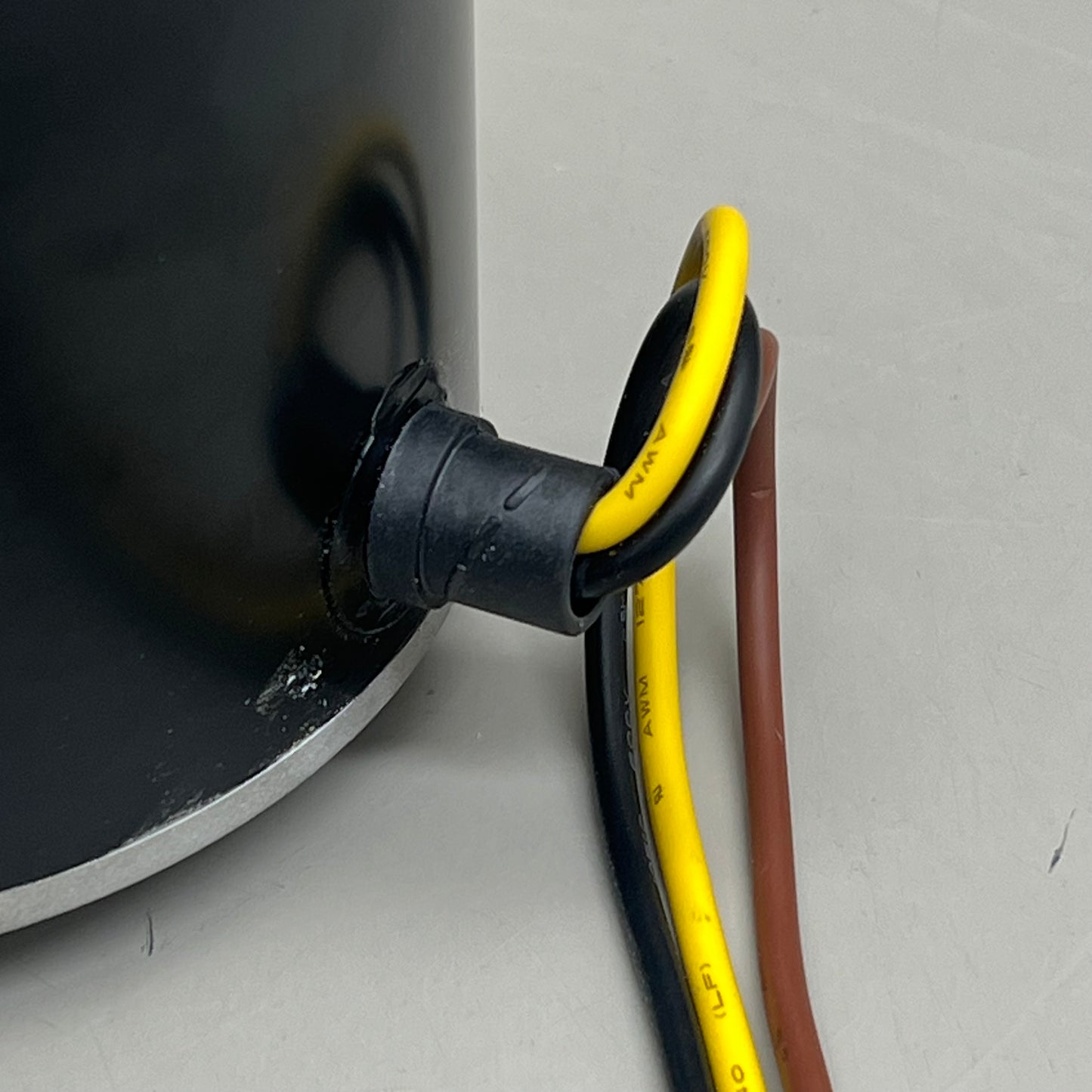 Broad-Ocean Motor Condenser For ICP HVAC Equipment 2.5"x1/2" Black/Silver 1185924