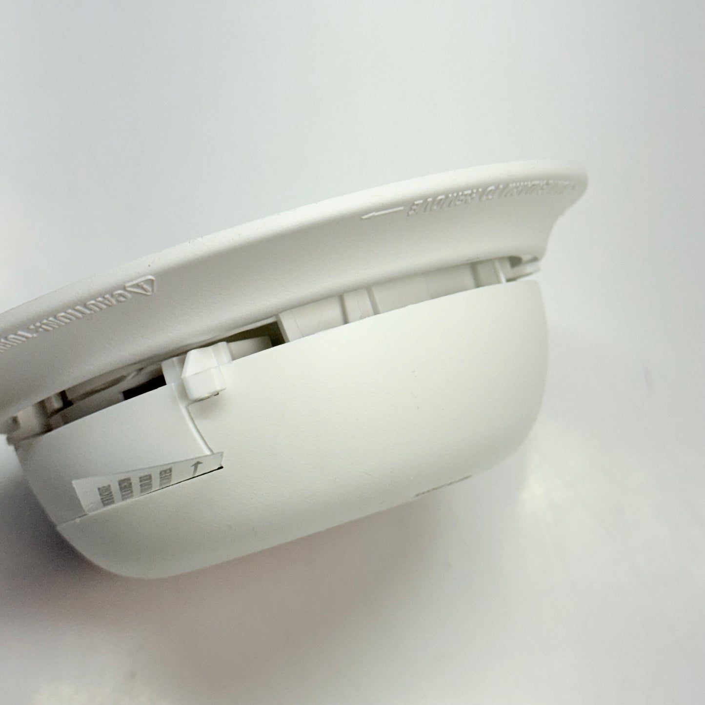 BRK (6 PACK) SMI100 Smoke Alarm Battery Operated 9V Included 1046832